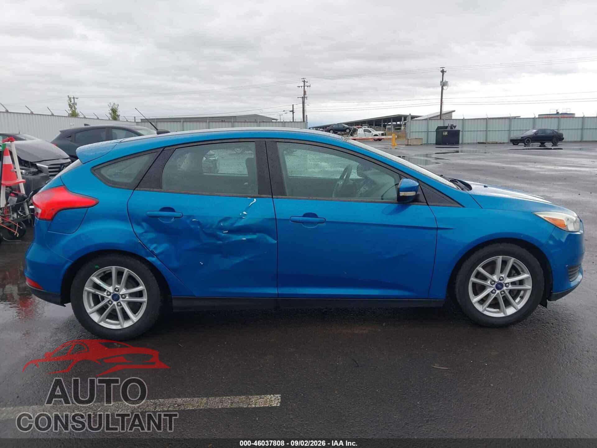FORD FOCUS 2015 - 1FADP3K26FL355460