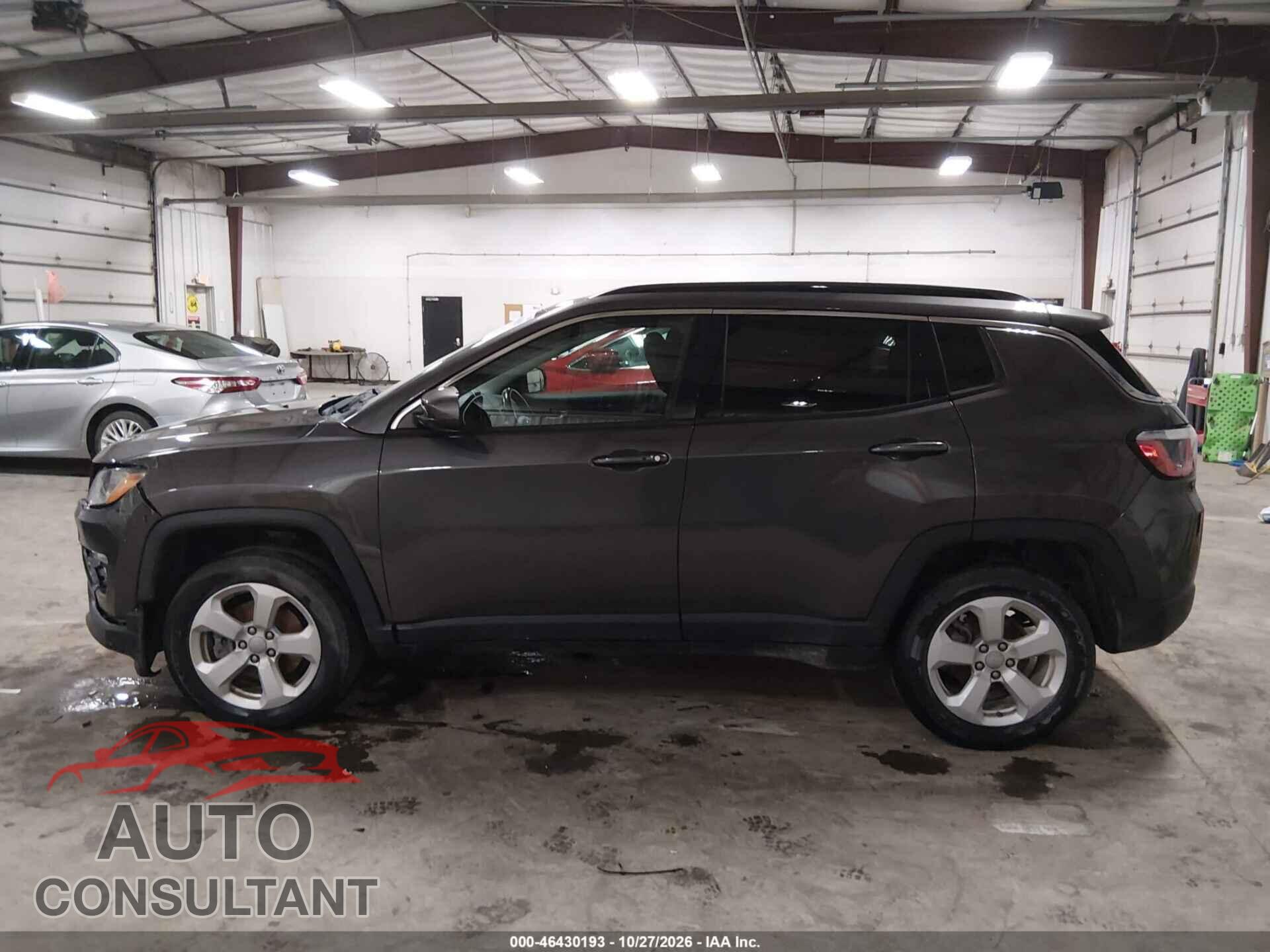 JEEP COMPASS 2018 - 3C4NJDBB3JT435530