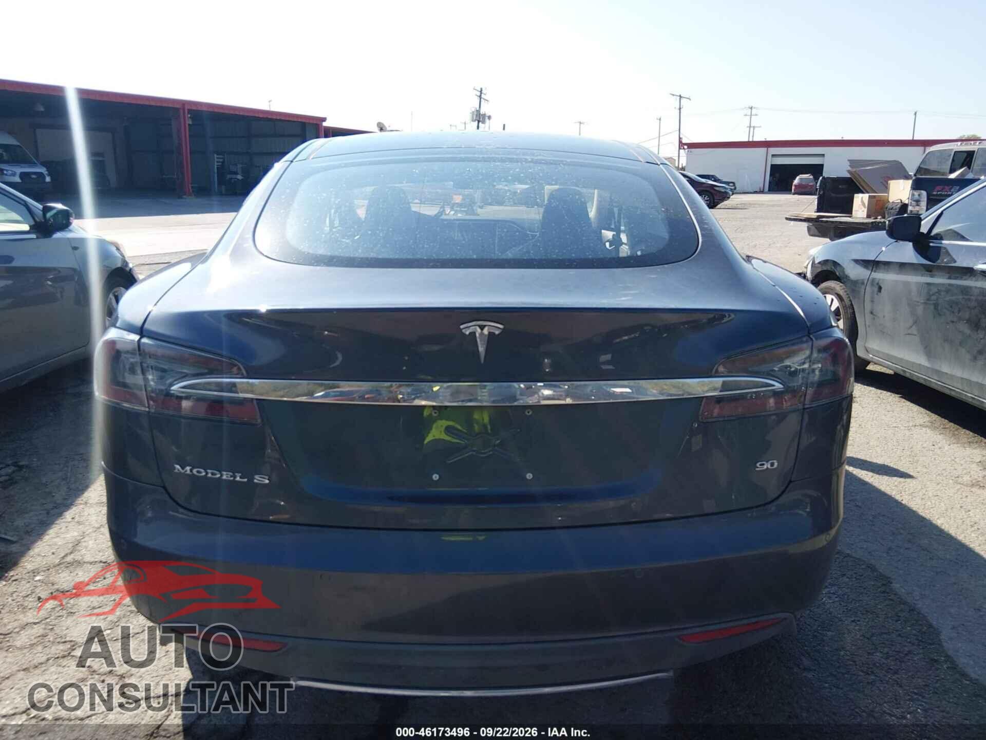 TESLA MODEL S 2015 - 5YJSA1H11FF083473