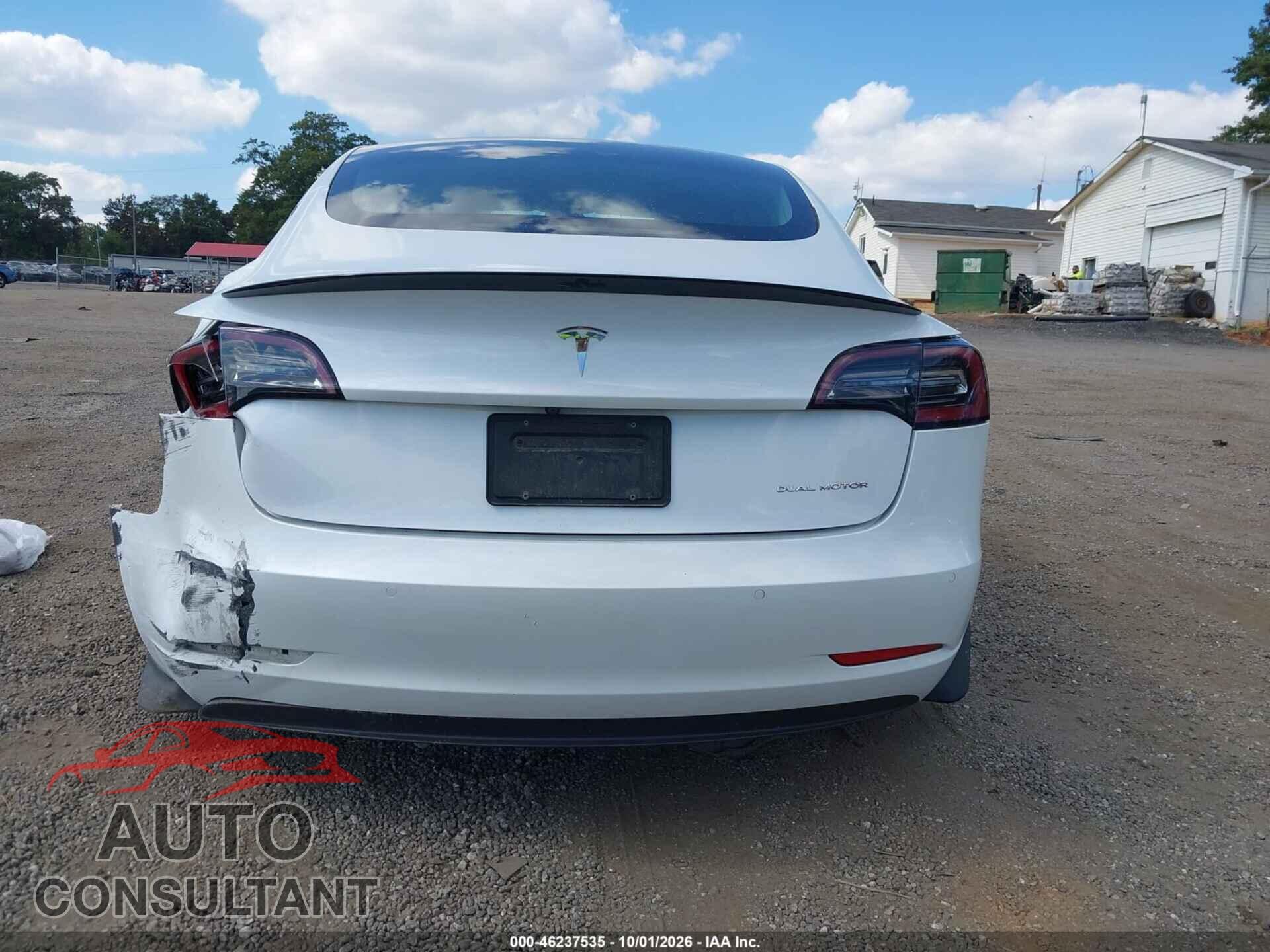 TESLA MODEL 3 2020 - 5YJ3E1EB1LF667552