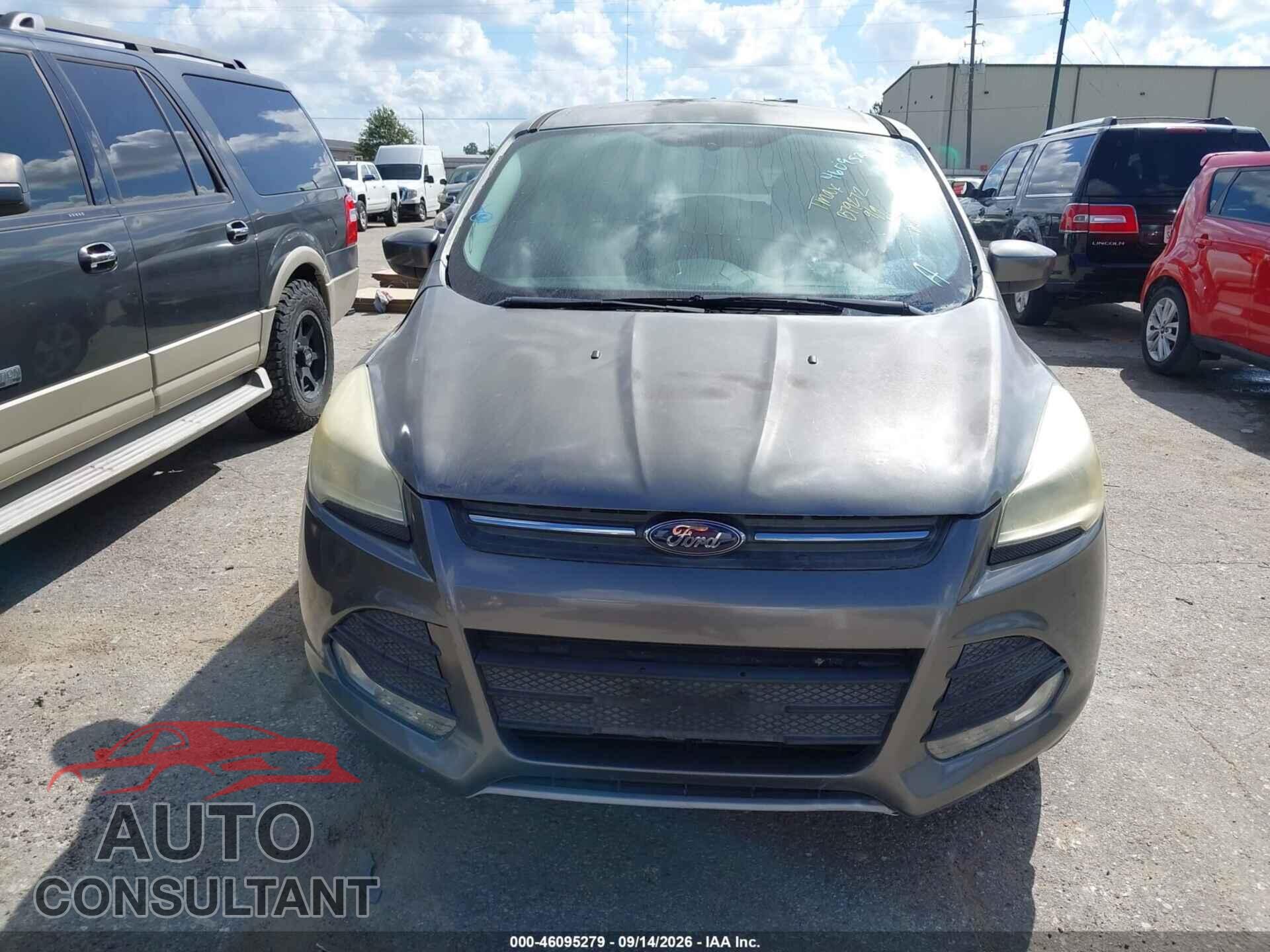 FORD ESCAPE 2014 - 1FMCU0GX4EUB79272