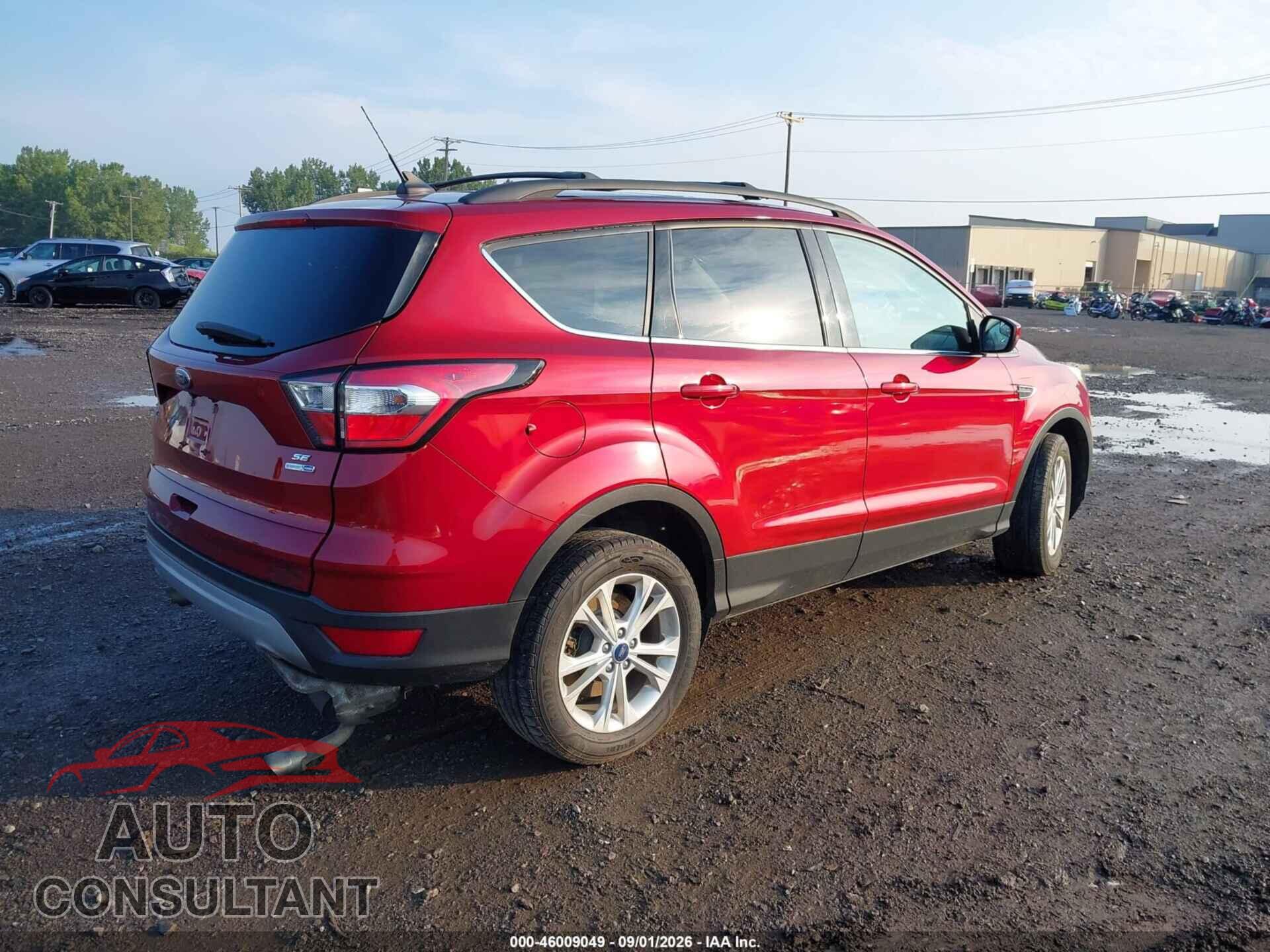 FORD ESCAPE 2018 - 1FMCU9GD8JUD46558