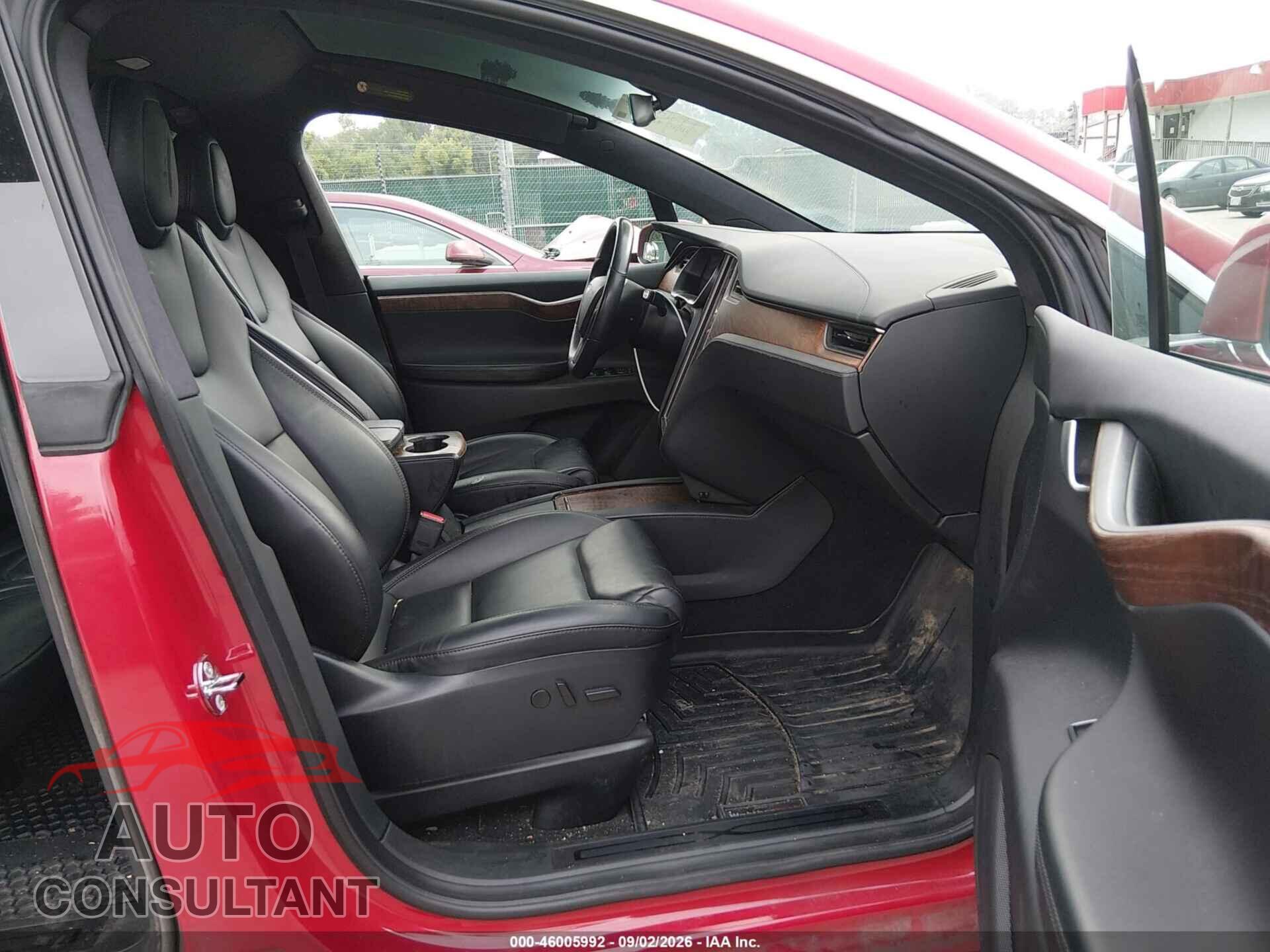 TESLA MODEL X 2020 - 5YJXCDE24LF306793