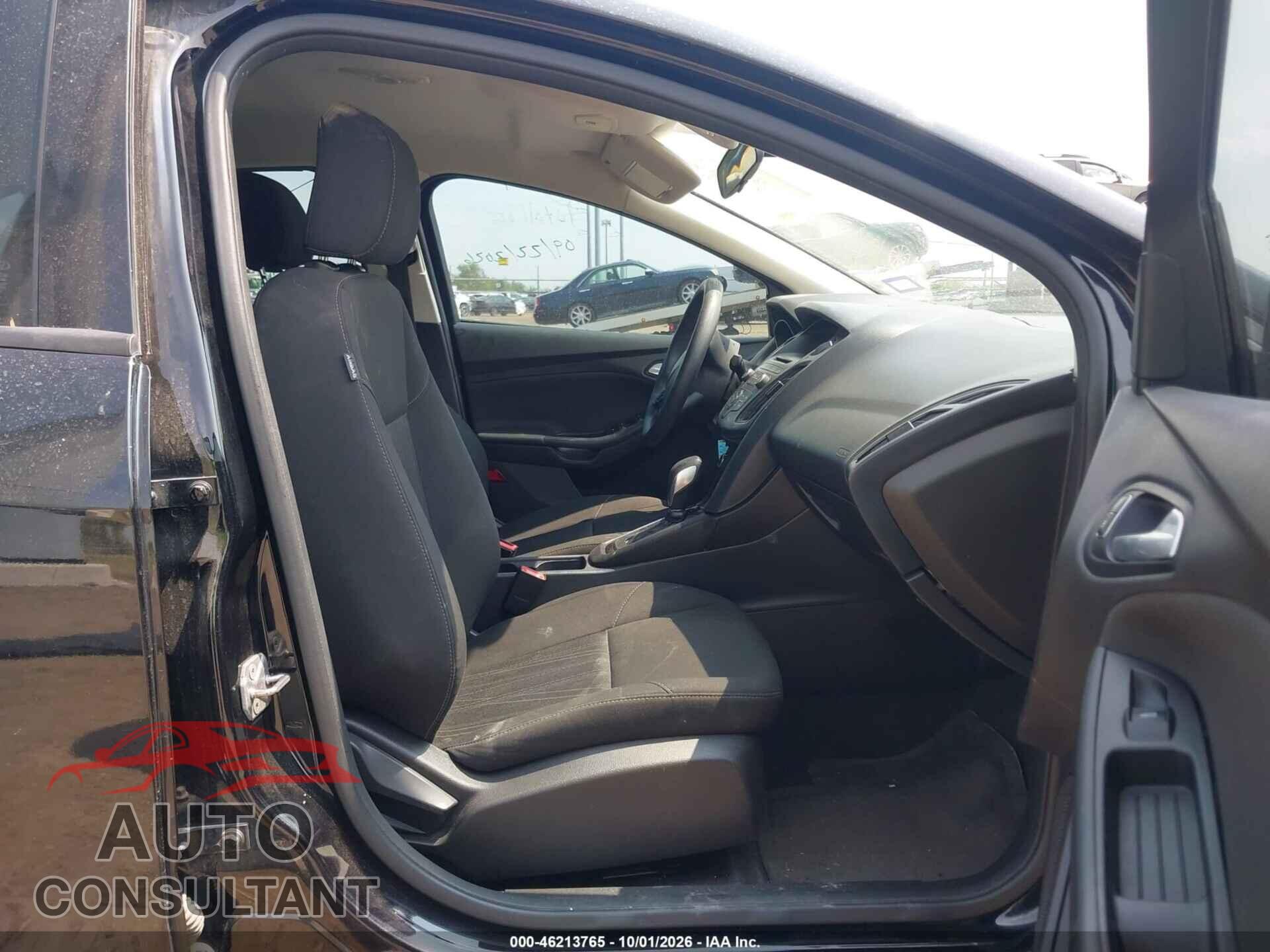 FORD FOCUS 2017 - 1FADP3F26HL342396