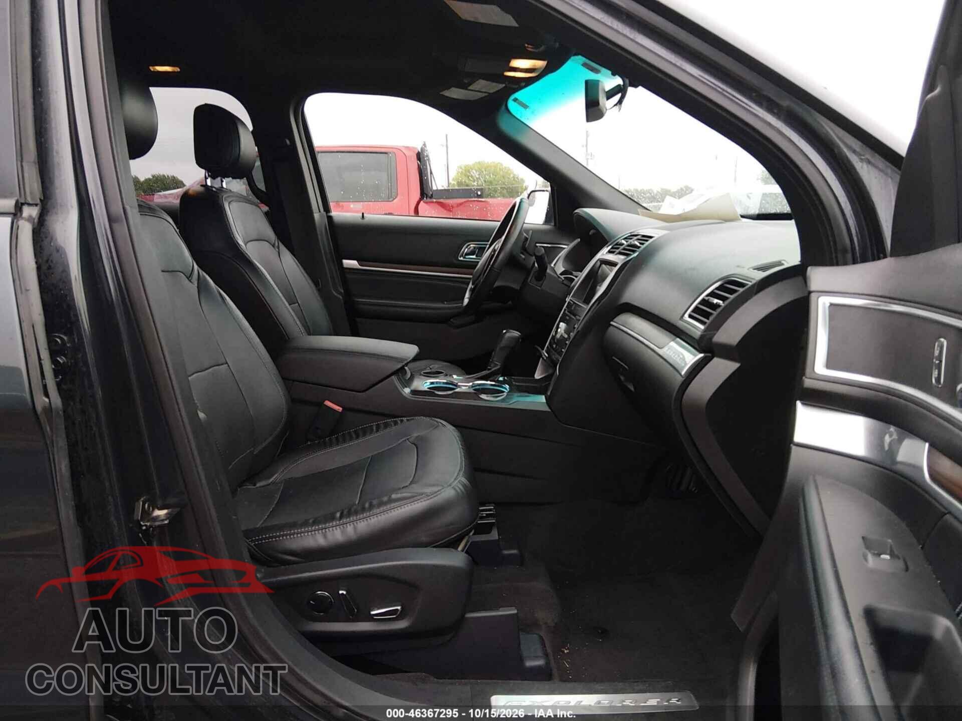 FORD EXPLORER 2017 - 1FM5K7FH8HGA16290