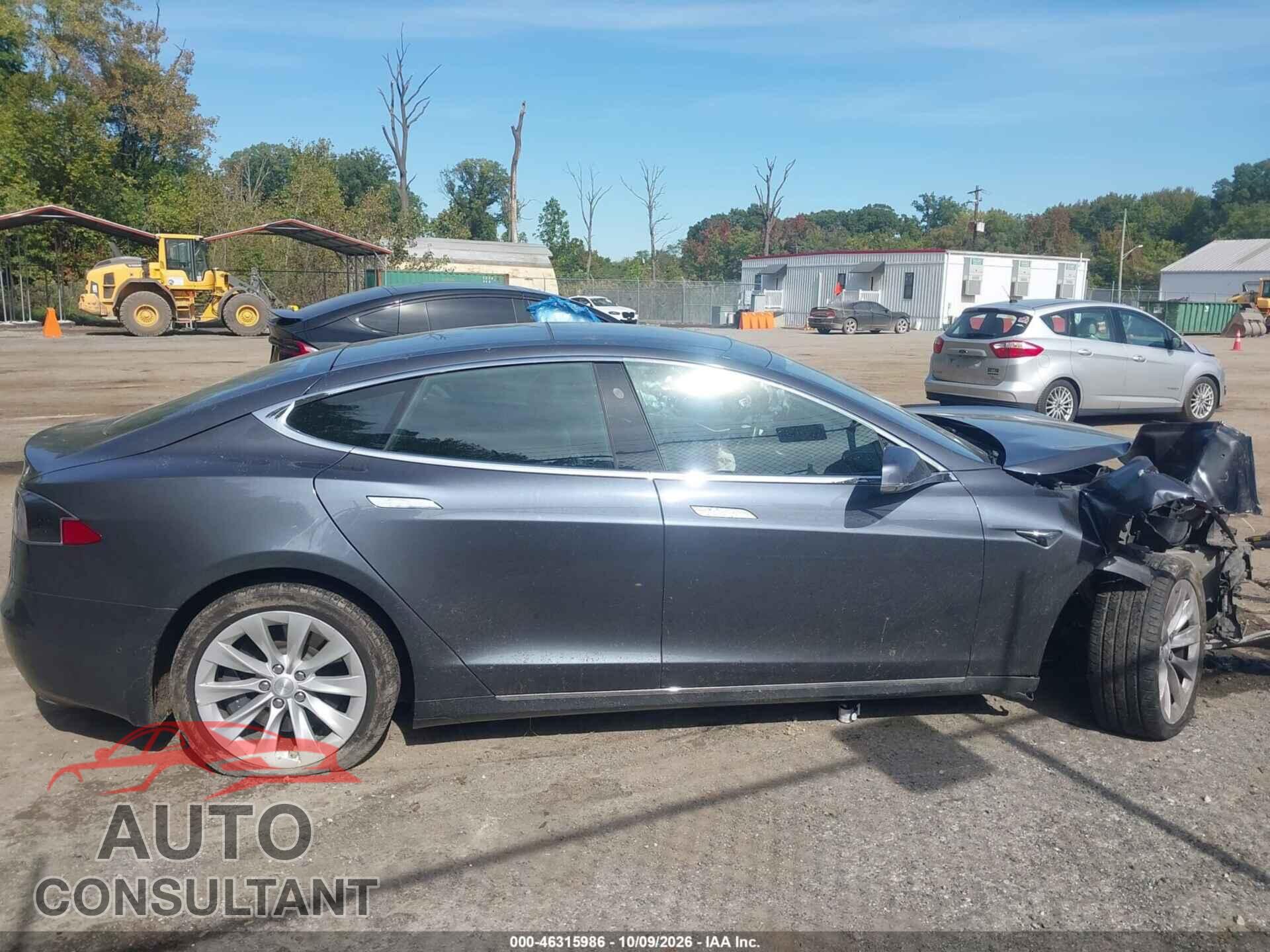 TESLA MODEL S 2018 - 5YJSA1E24JF263231