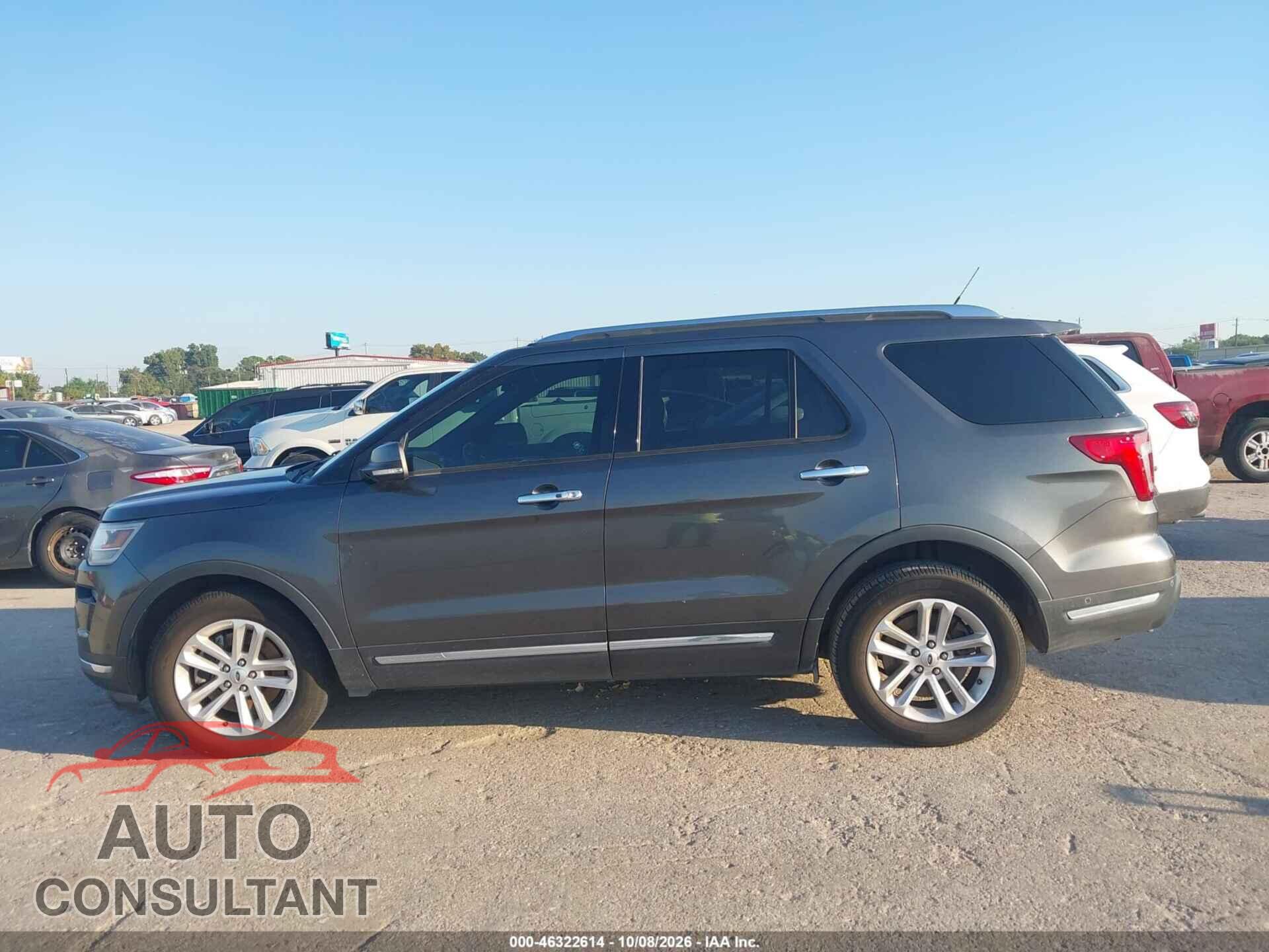 FORD EXPLORER 2018 - 1FM5K7F88JGB29923