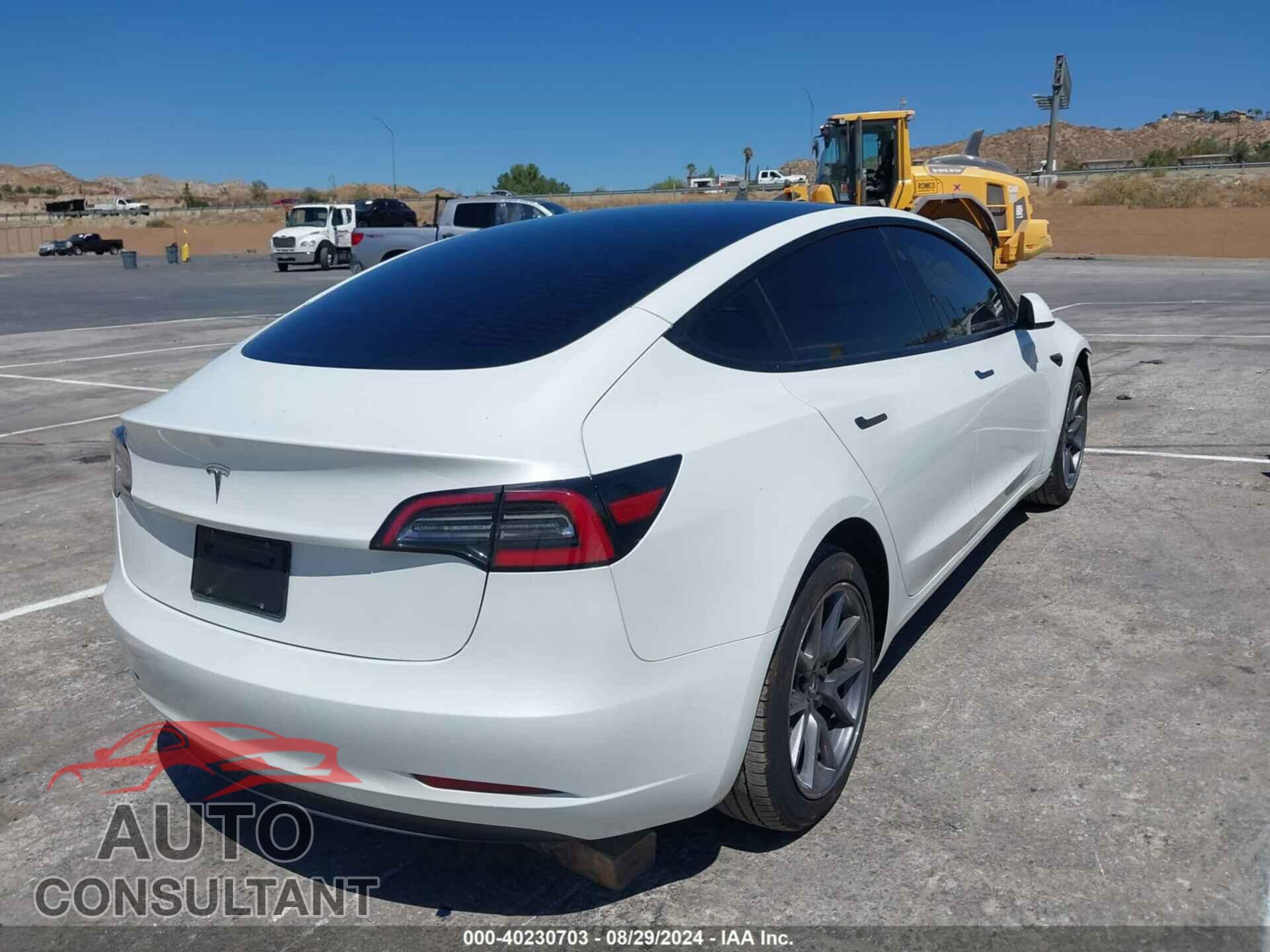 TESLA MODEL 3 2023 - 5YJ3E1EA5PF453516