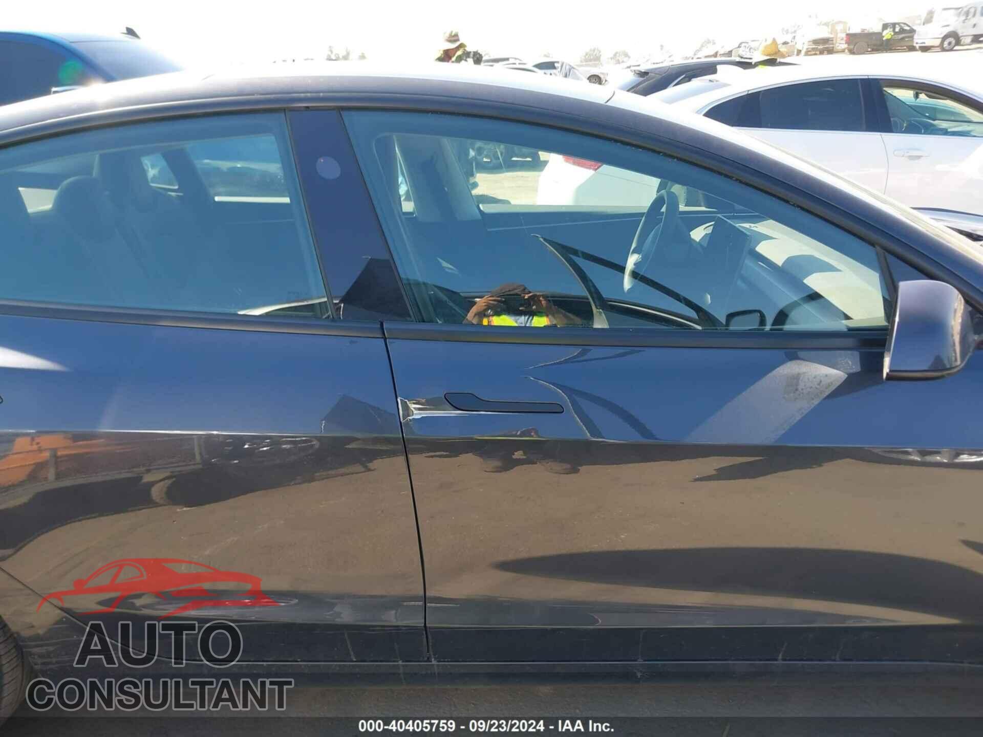 TESLA MODEL 3 2024 - 5YJ3E1EB2RF741859