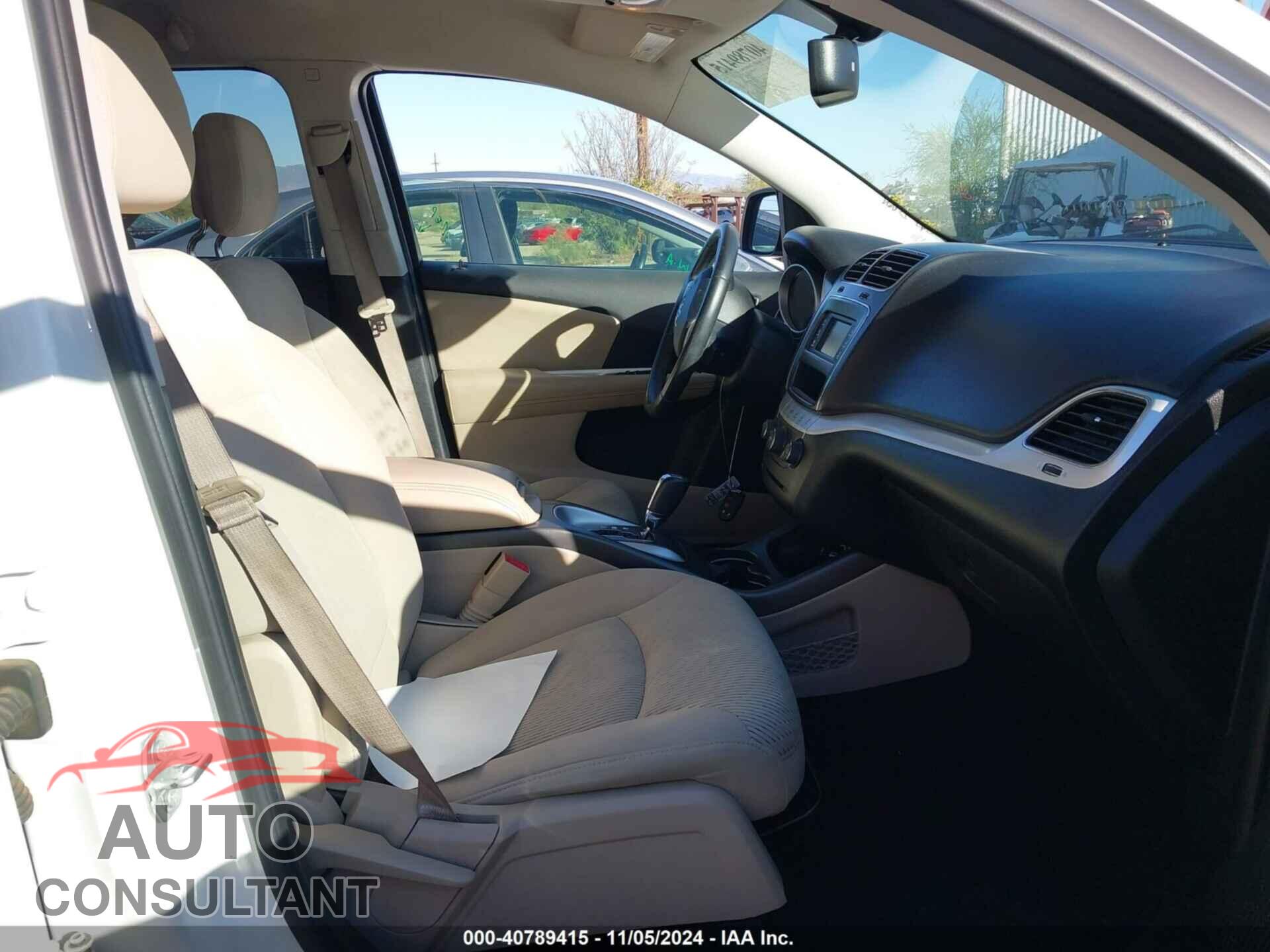 DODGE JOURNEY 2017 - 3C4PDCBG8HT561768