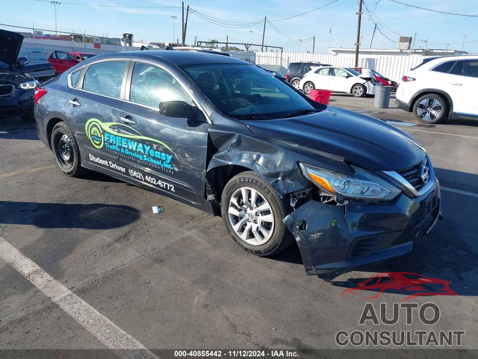 NISSAN ALTIMA 2017 - 1N4AL3AP1HN325625