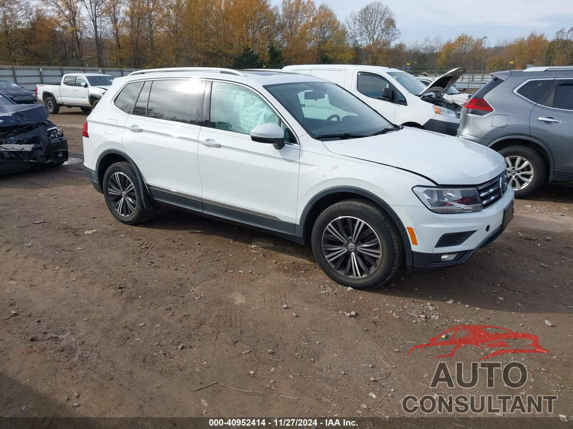 VOLKSWAGEN TIGUAN 2018 - 3VV2B7AX8JM026126