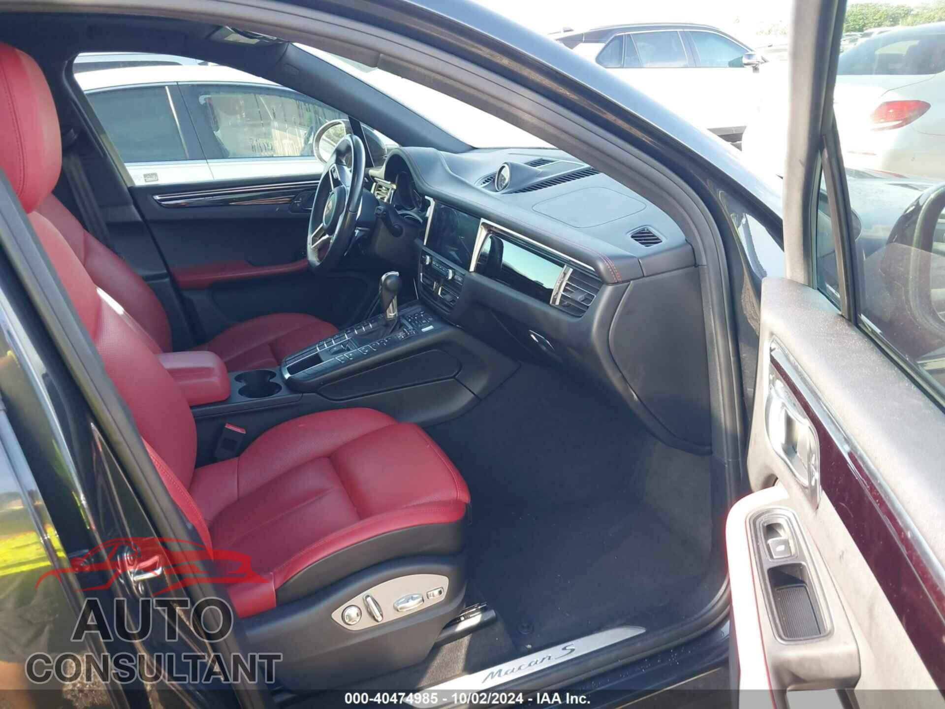 PORSCHE MACAN 2019 - WP1AB2A54KLB33560