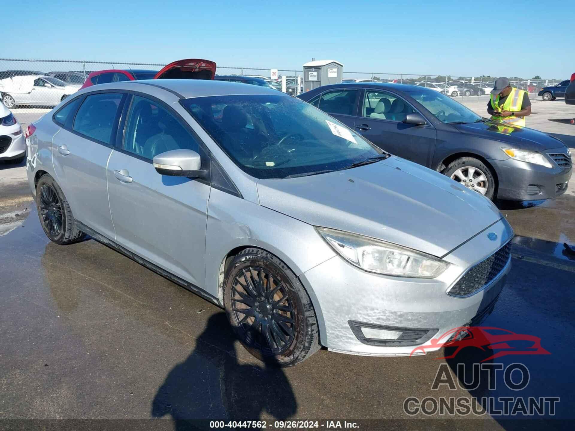 FORD FOCUS 2016 - 1FADP3F24GL290720