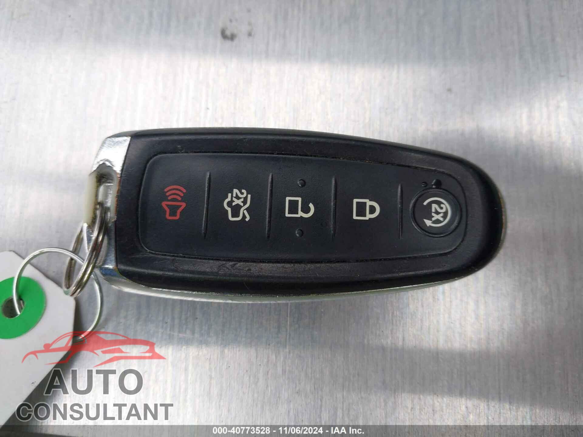 FORD TAURUS 2017 - 1FAHP2E83HG112762
