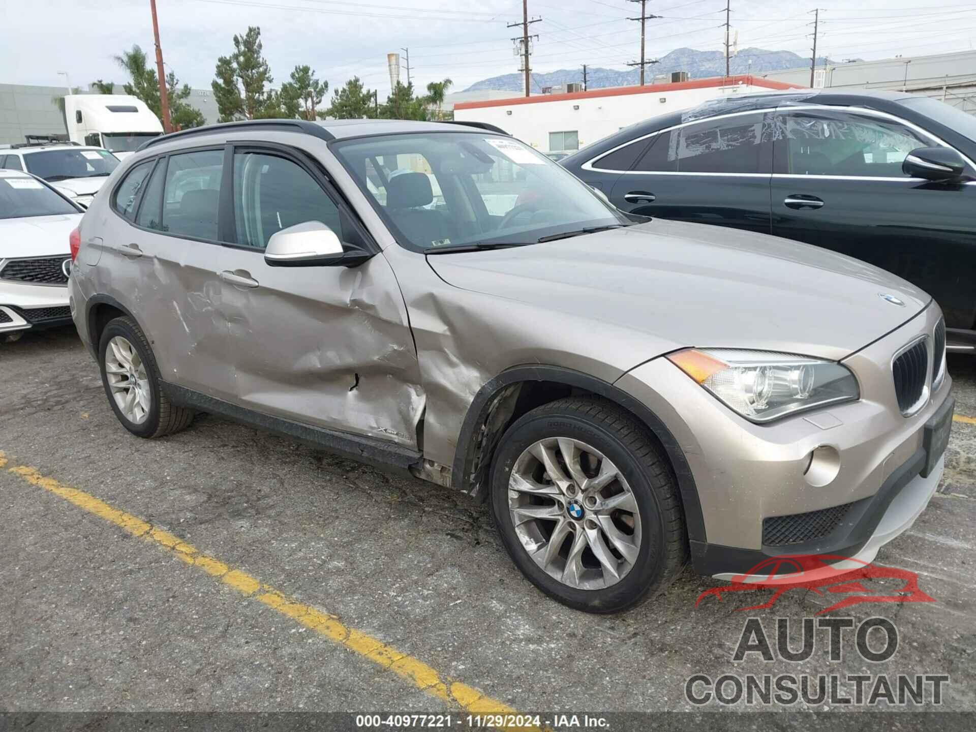 BMW X1 2015 - WBAVL1C55FVY41749