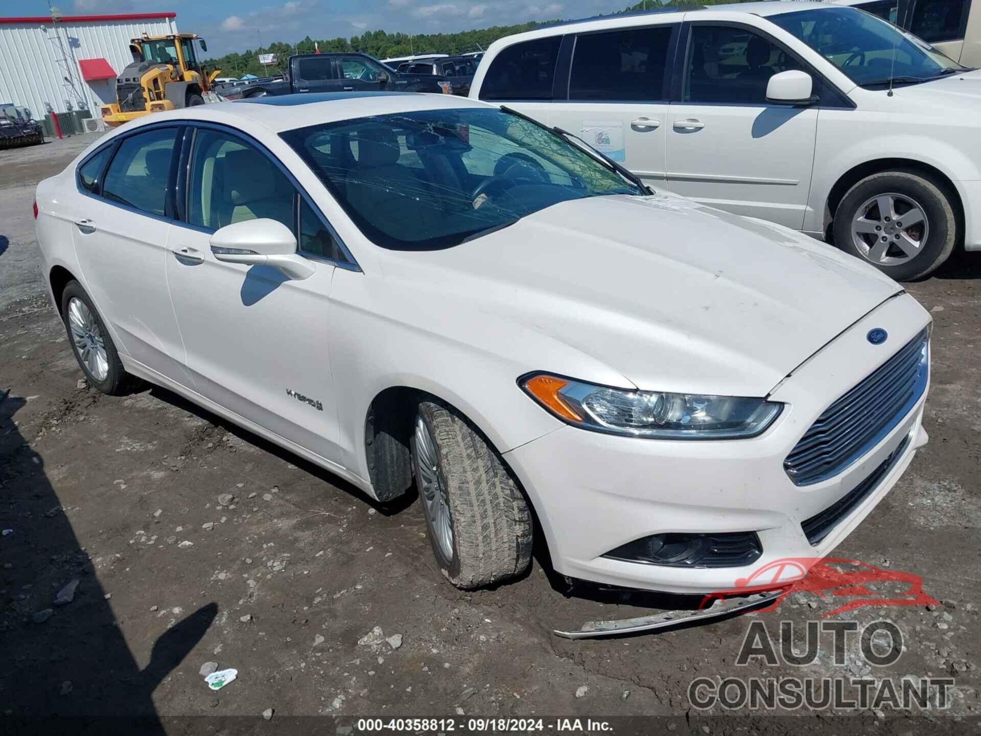 FORD FUSION HYBRID 2015 - 3FA6P0LU7FR255974