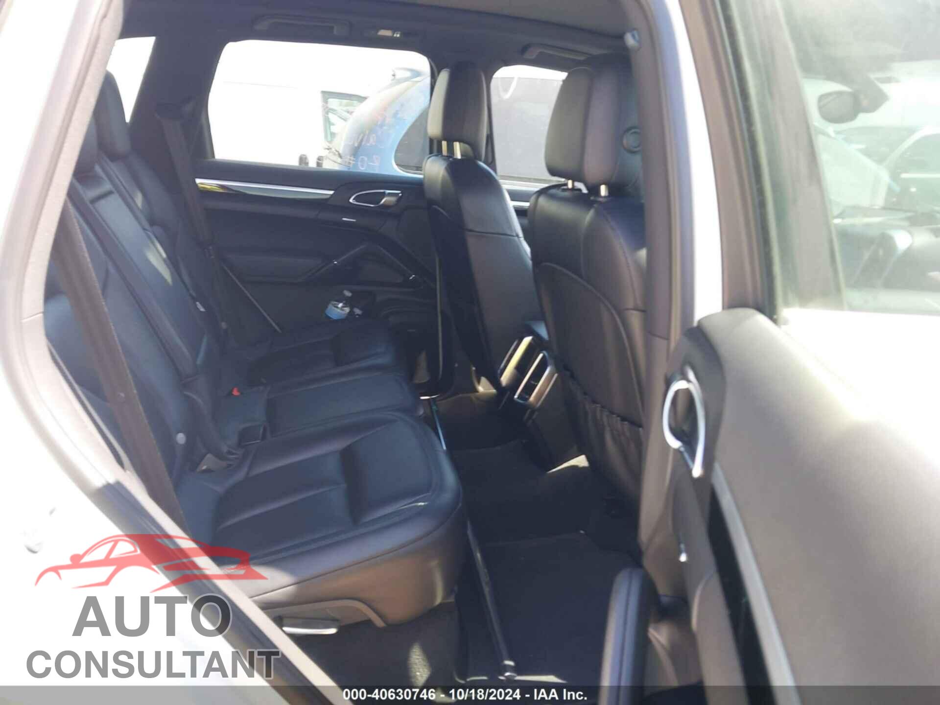 PORSCHE CAYENNE 2016 - WP1AA2A23GLA05438