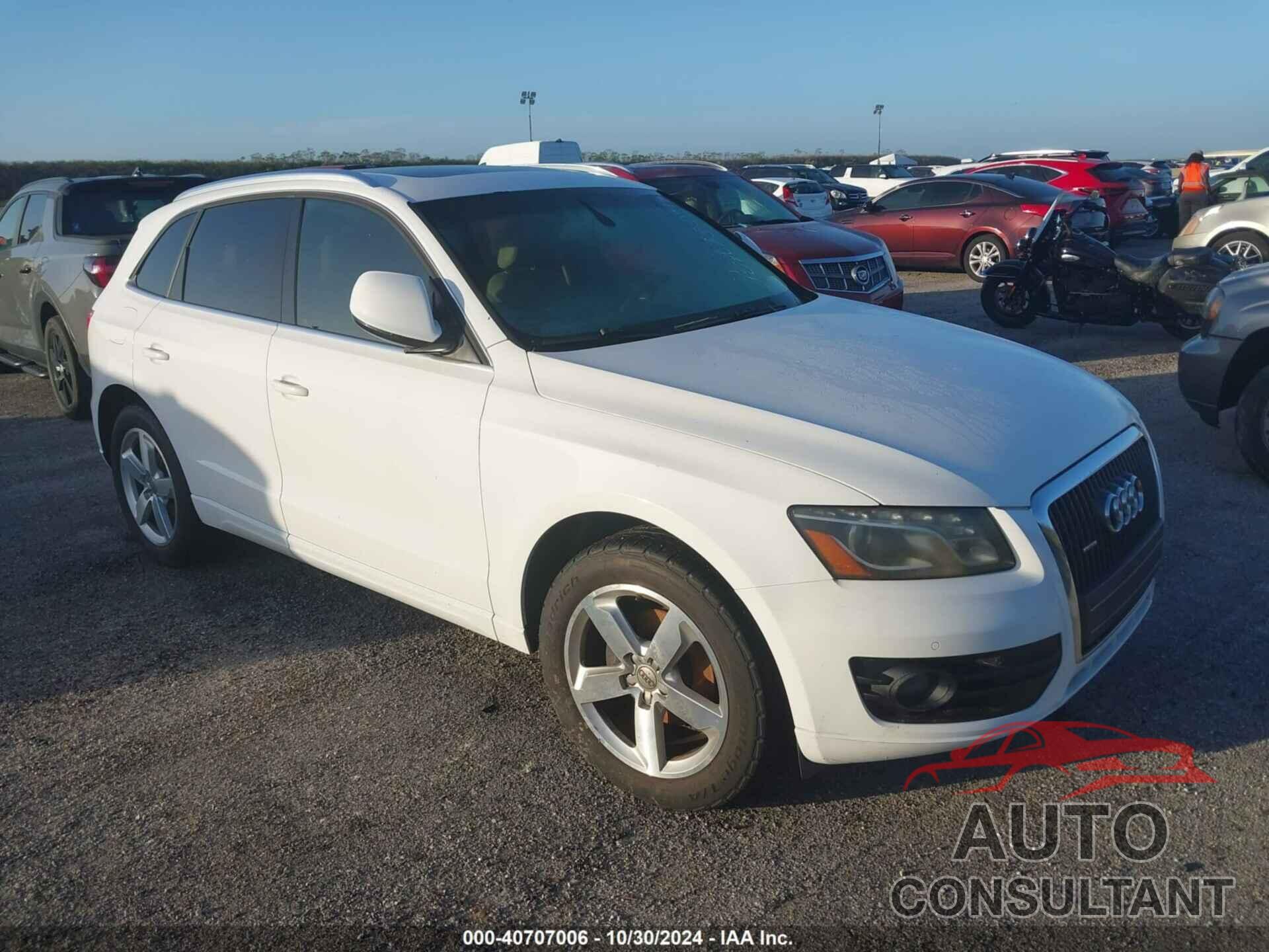 AUDI Q5 2012 - WA1LFAFP2CA121207