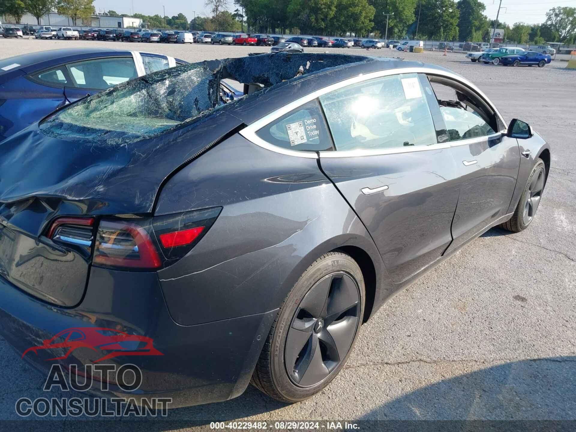 TESLA MODEL 3 2018 - 5YJ3E1EA9JF057984