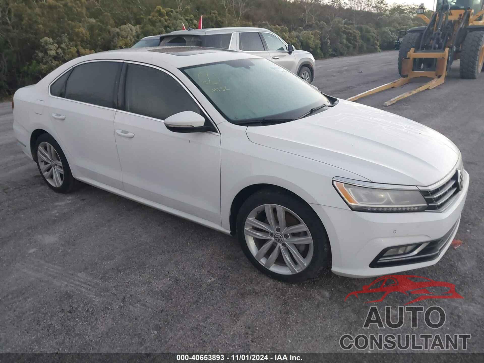 VOLKSWAGEN PASSAT 2018 - 1VWBA7A39JC007601