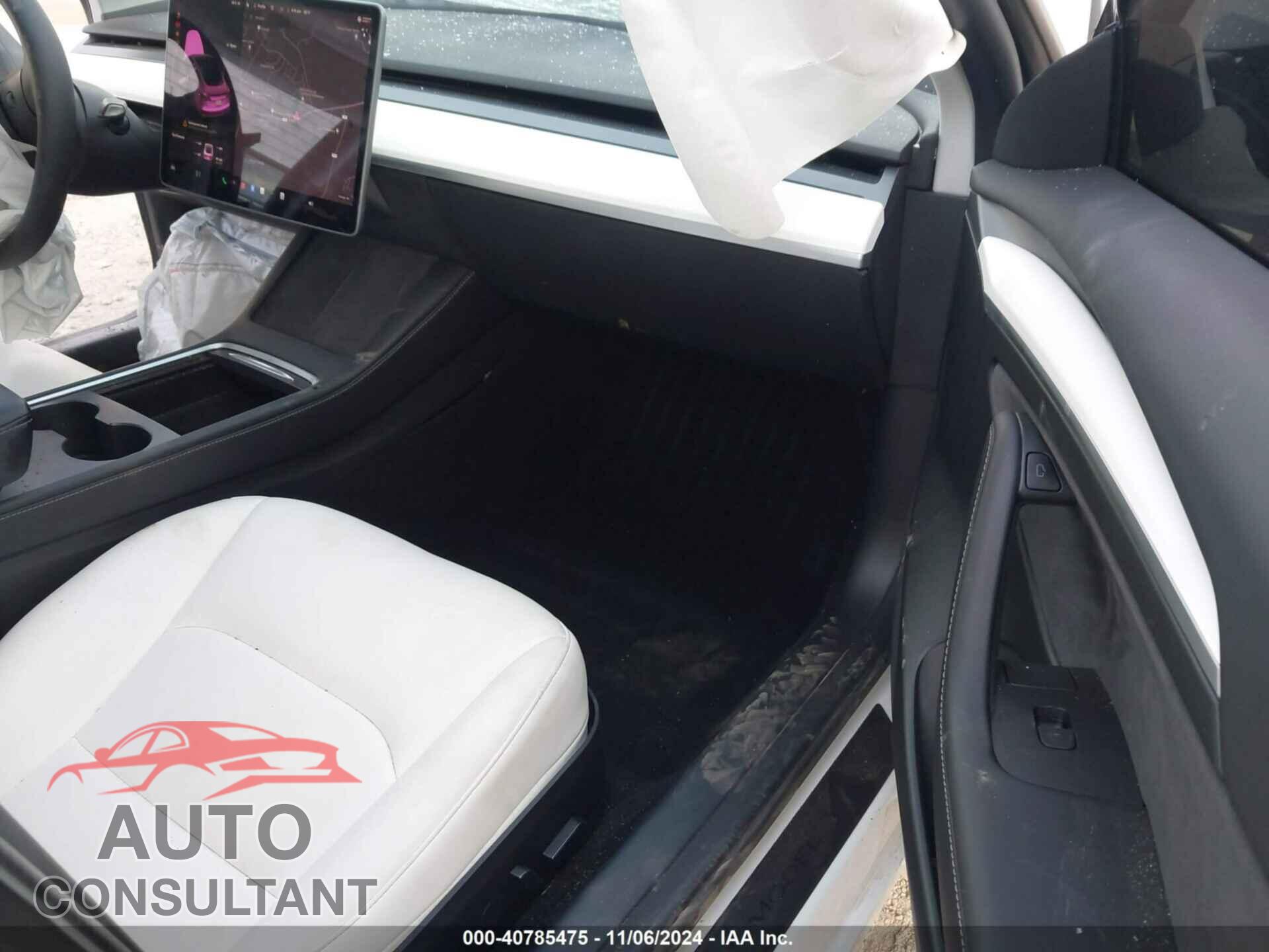 TESLA MODEL 3 2021 - 5YJ3E1EA6MF047773