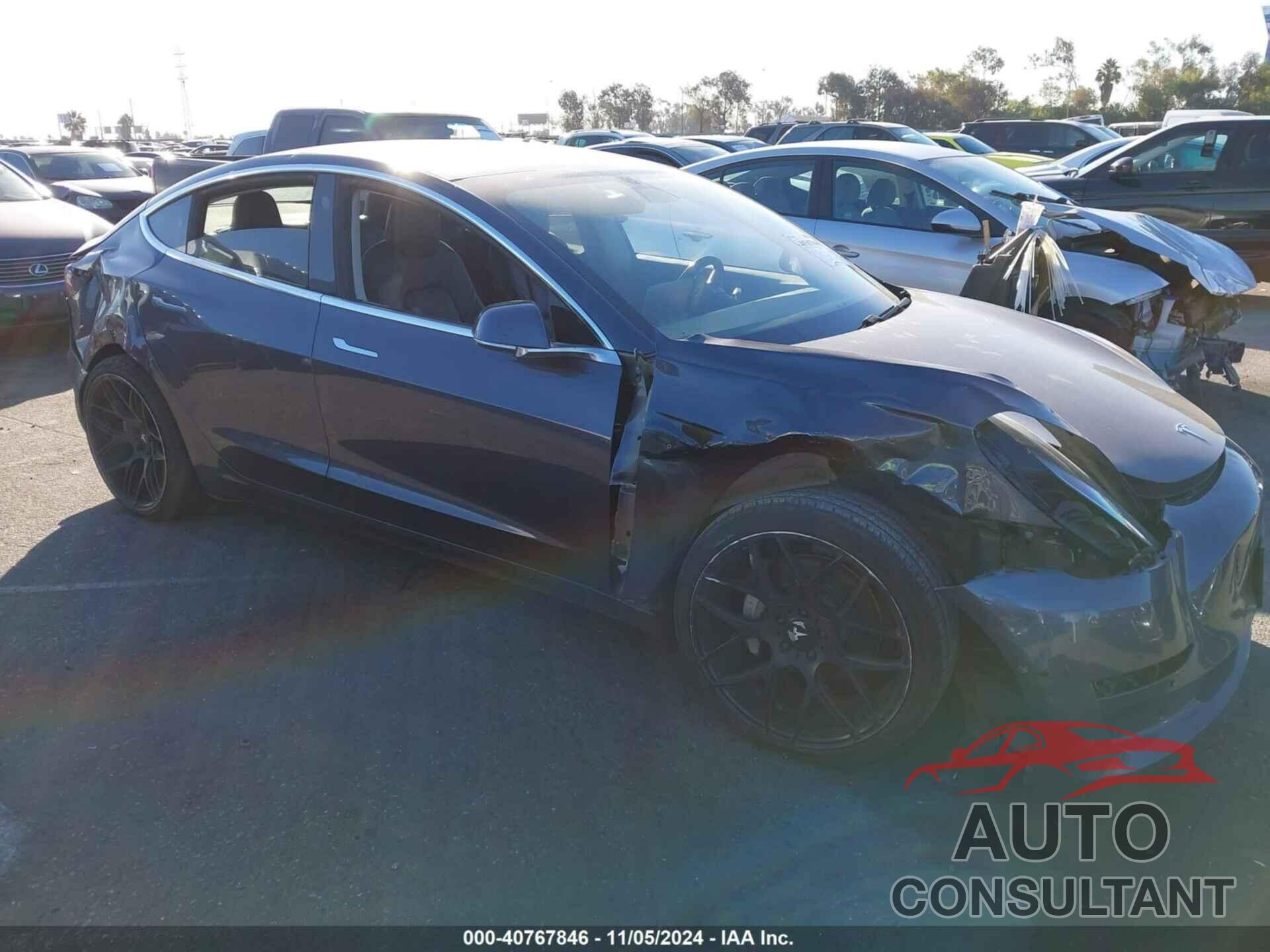 TESLA MODEL 3 2018 - 5YJ3E1EAXJF044208