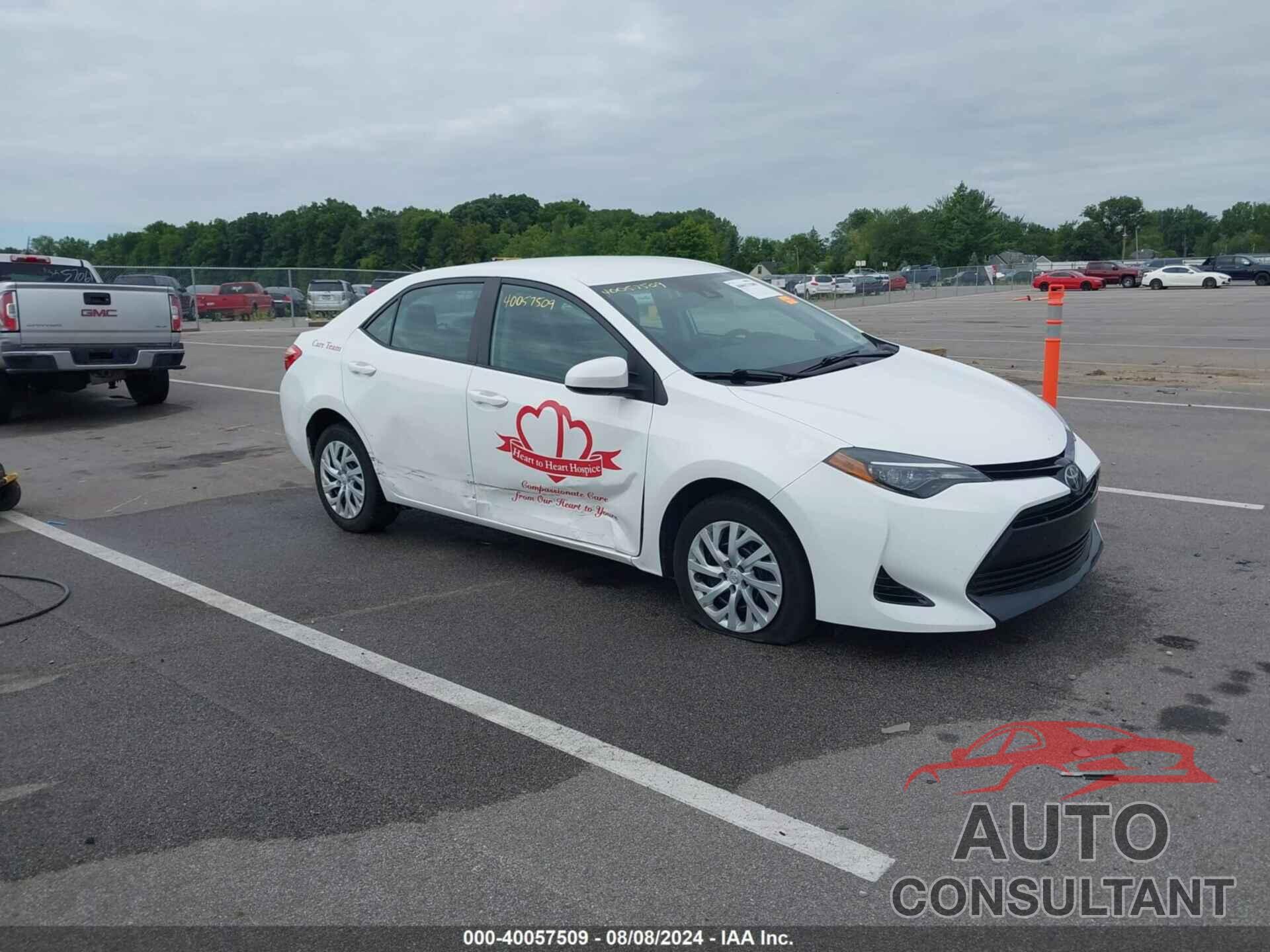 TOYOTA COROLLA 2018 - 5YFBURHE1JP854942