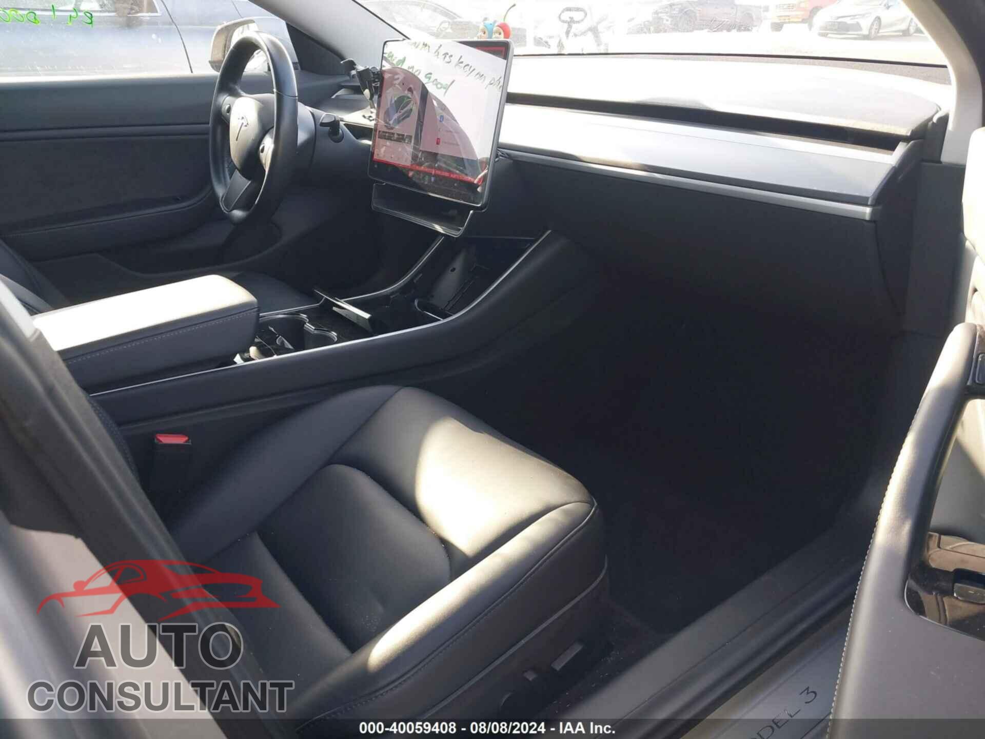 TESLA MODEL 3 2018 - 5YJ3E1EA7JF077277
