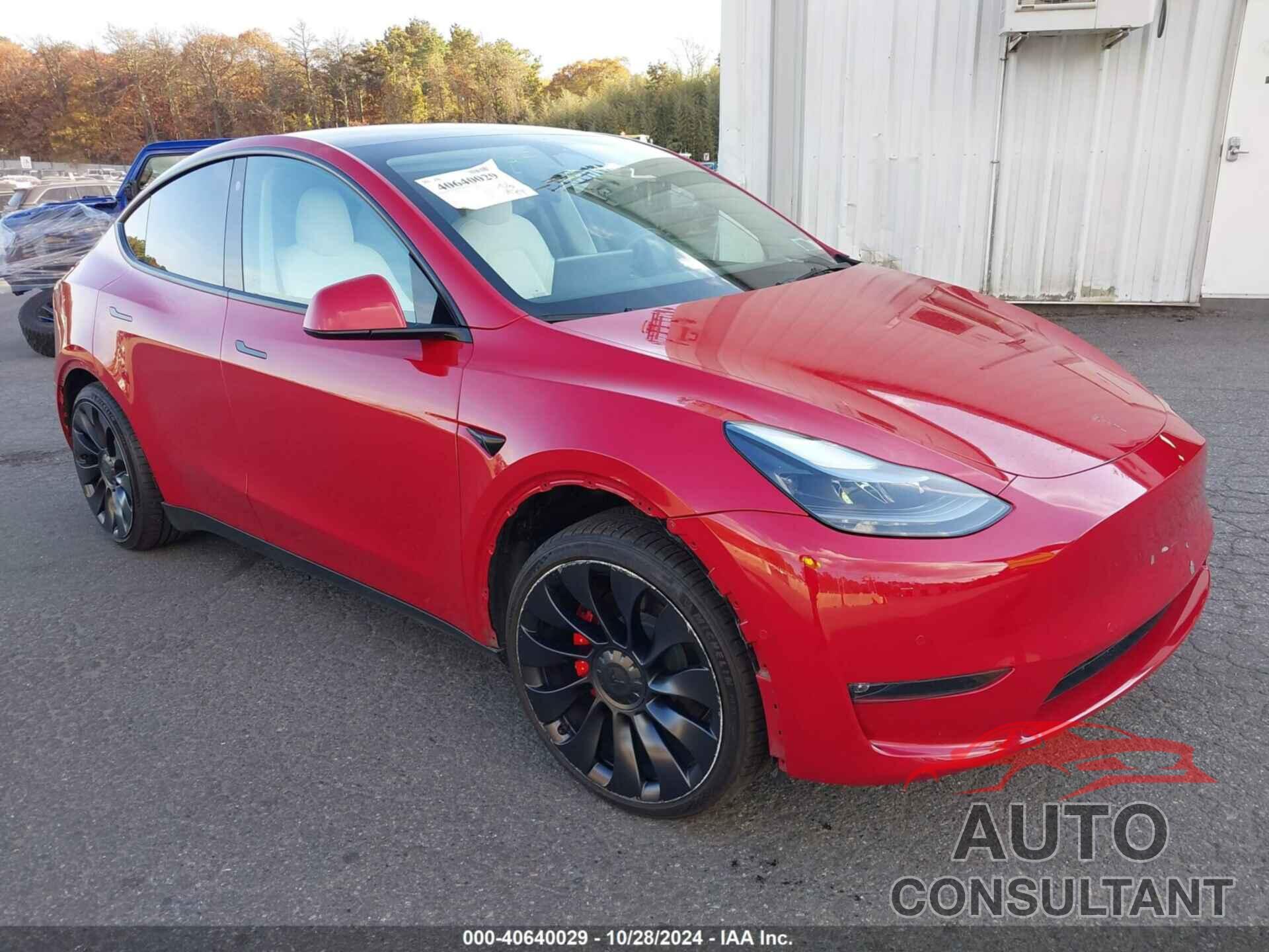 TESLA MODEL Y 2022 - 7SAYGDEF8NF529968