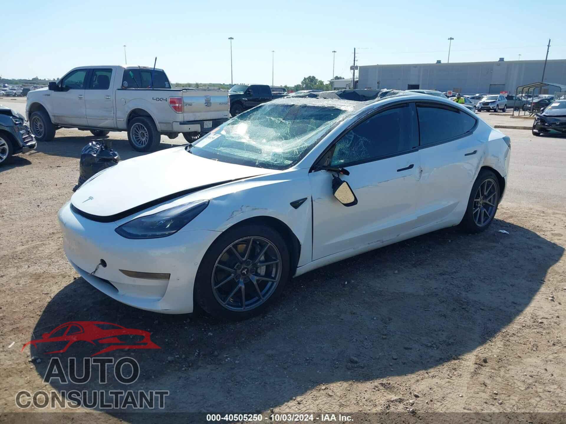 TESLA MODEL 3 2021 - 5YJ3E1EA6MF907879