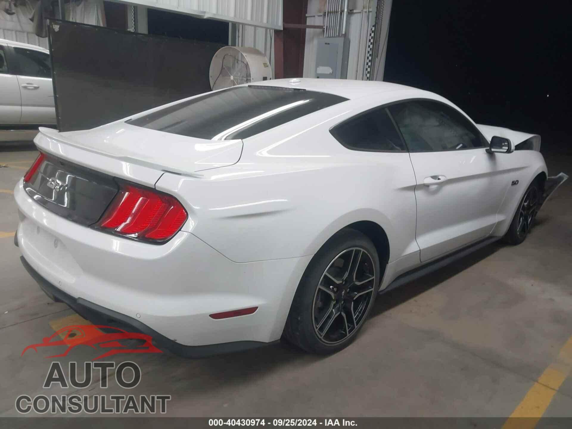 FORD MUSTANG 2019 - 1FA6P8CF2K5193106