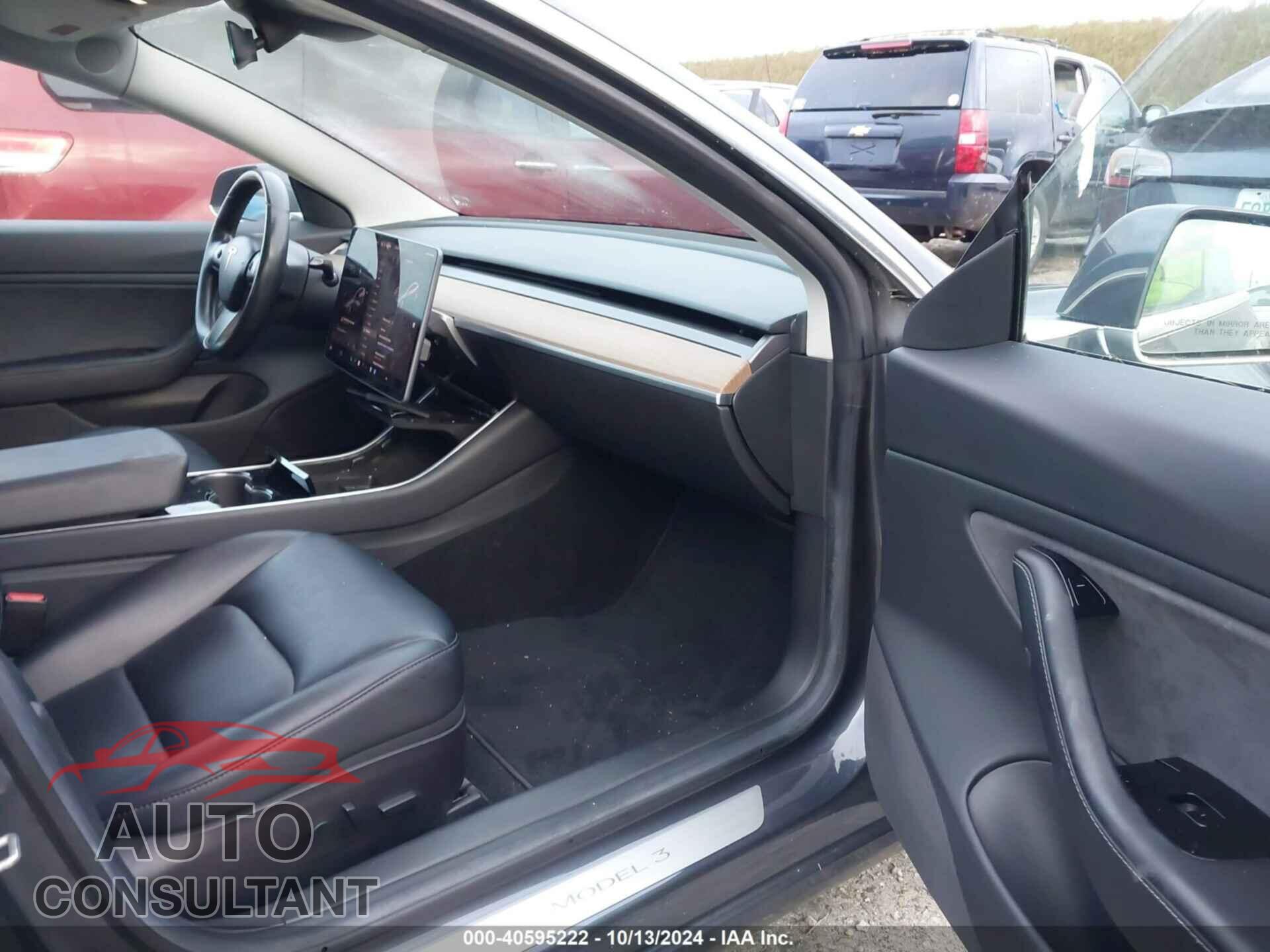 TESLA MODEL 3 2018 - 5YJ3E1EA5JF033245