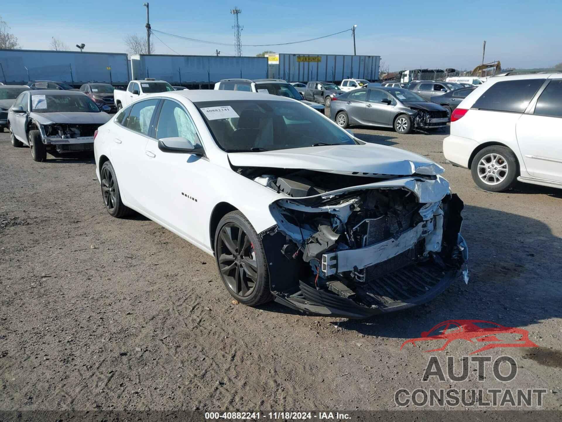 CHEVROLET MALIBU 2021 - 1G1ZD5ST8MF014854