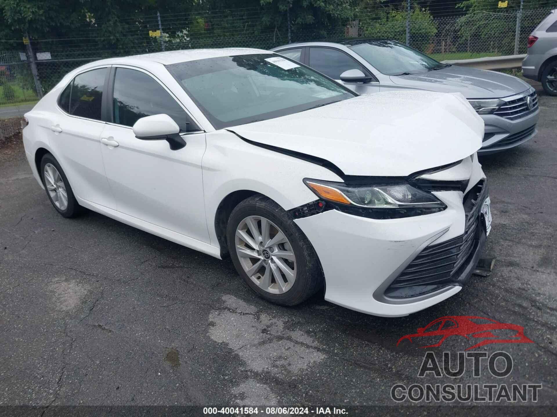 TOYOTA CAMRY 2021 - 4T1C11AK5MU467506
