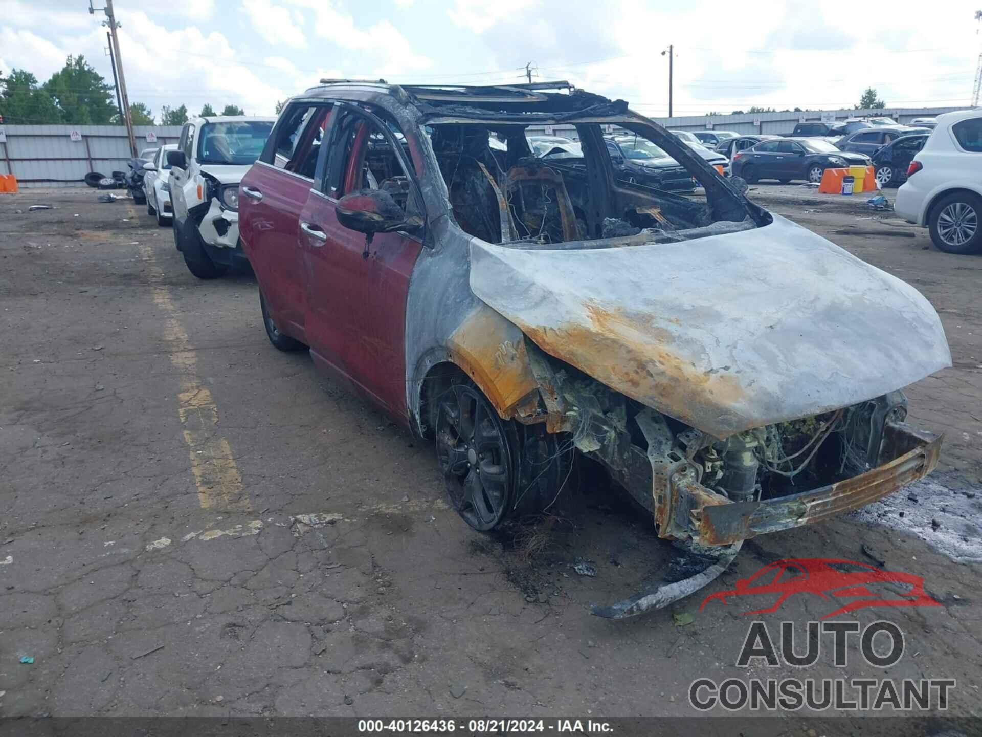 KIA SORENTO 2016 - 5XYPK4A50GG129421