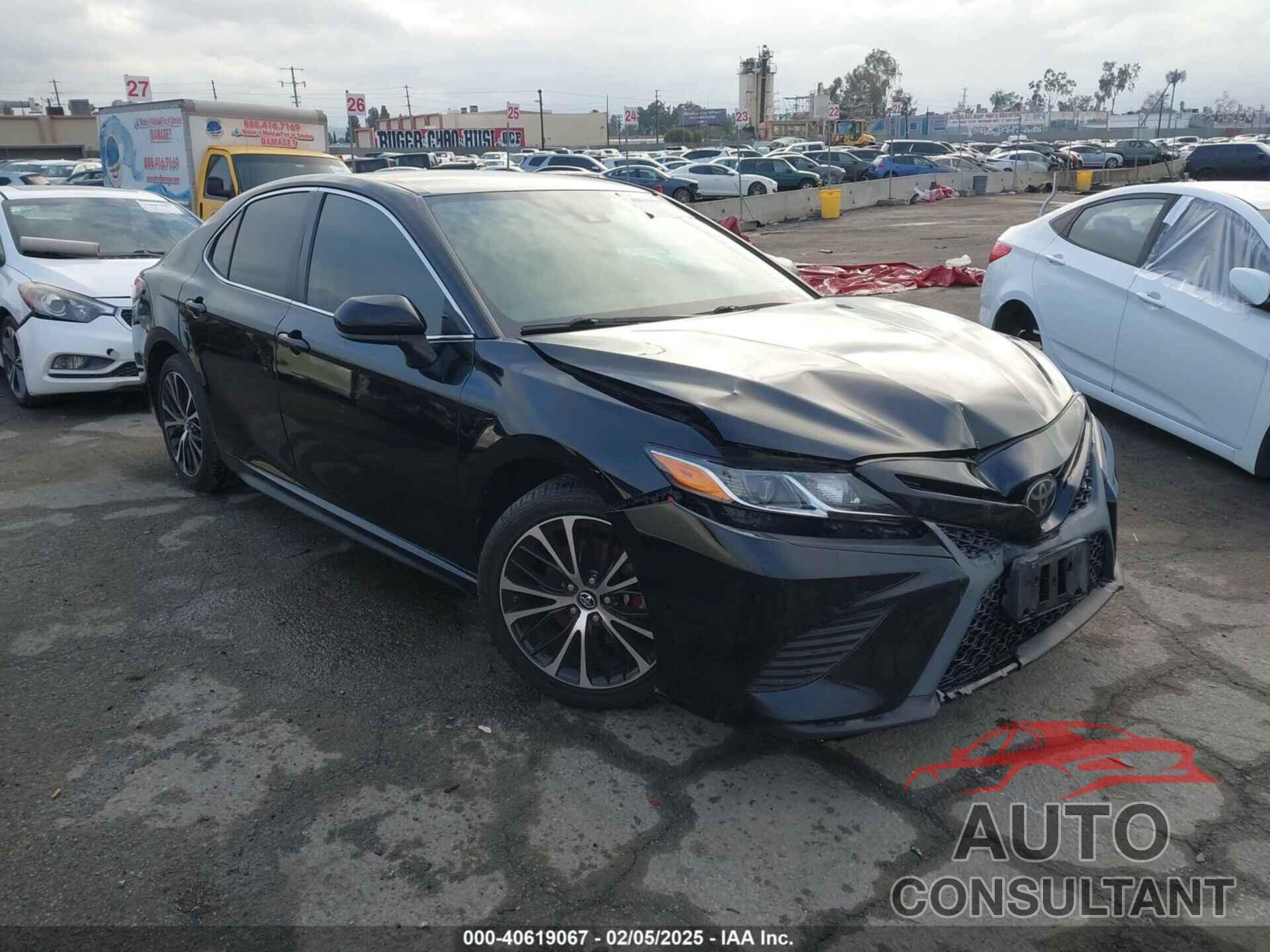 TOYOTA CAMRY 2019 - 4T1B11HK8KU702012