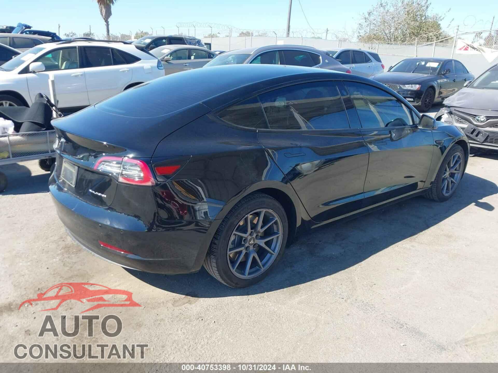 TESLA MODEL 3 2021 - 5YJ3E1EB5MF096519