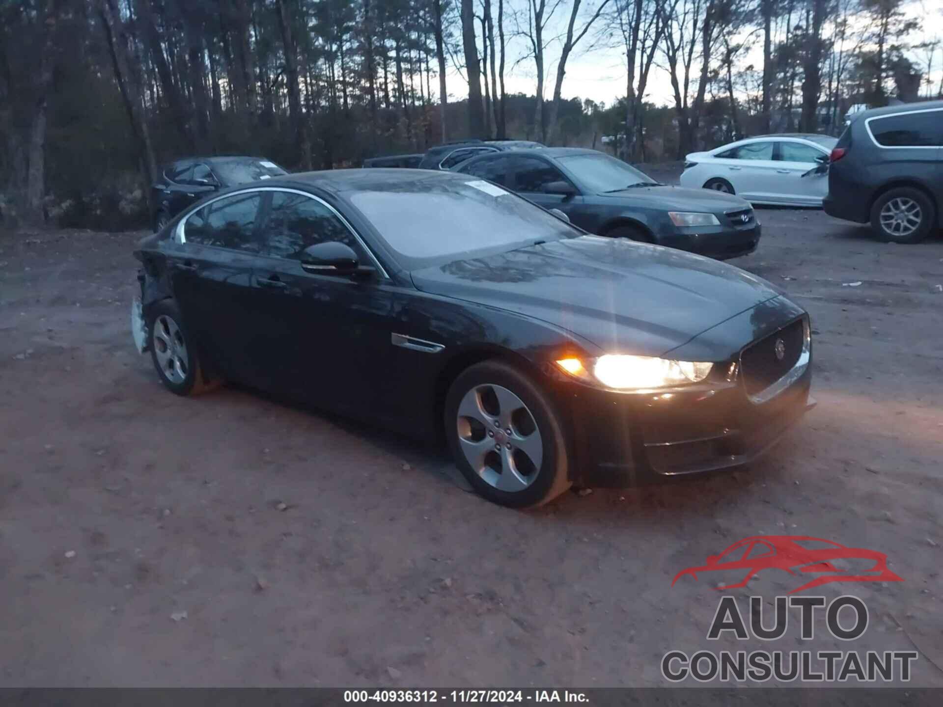 JAGUAR XE 2017 - SAJAR4BG2HA976316