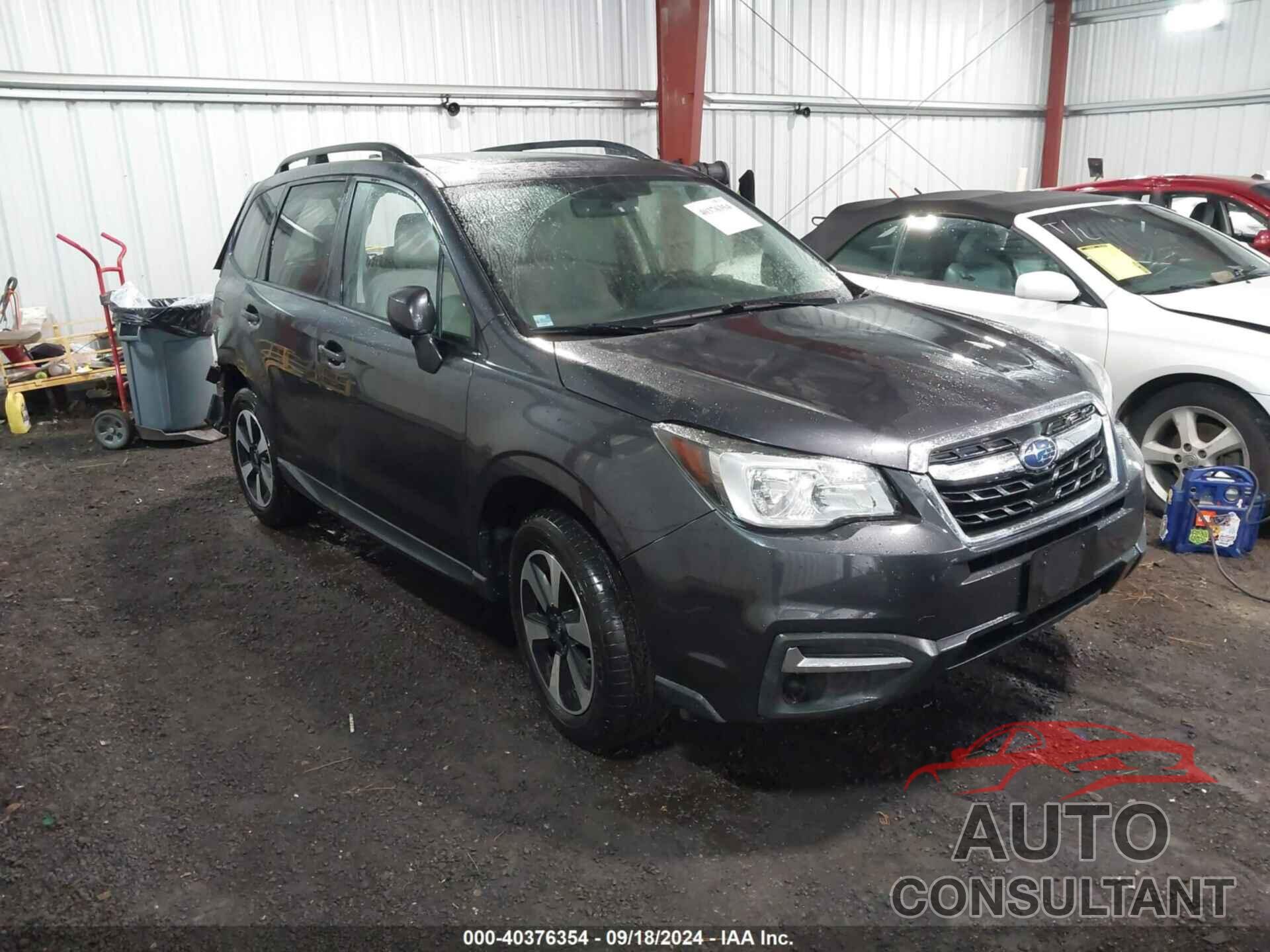 SUBARU FORESTER 2018 - JF2SJAEC1JH558104