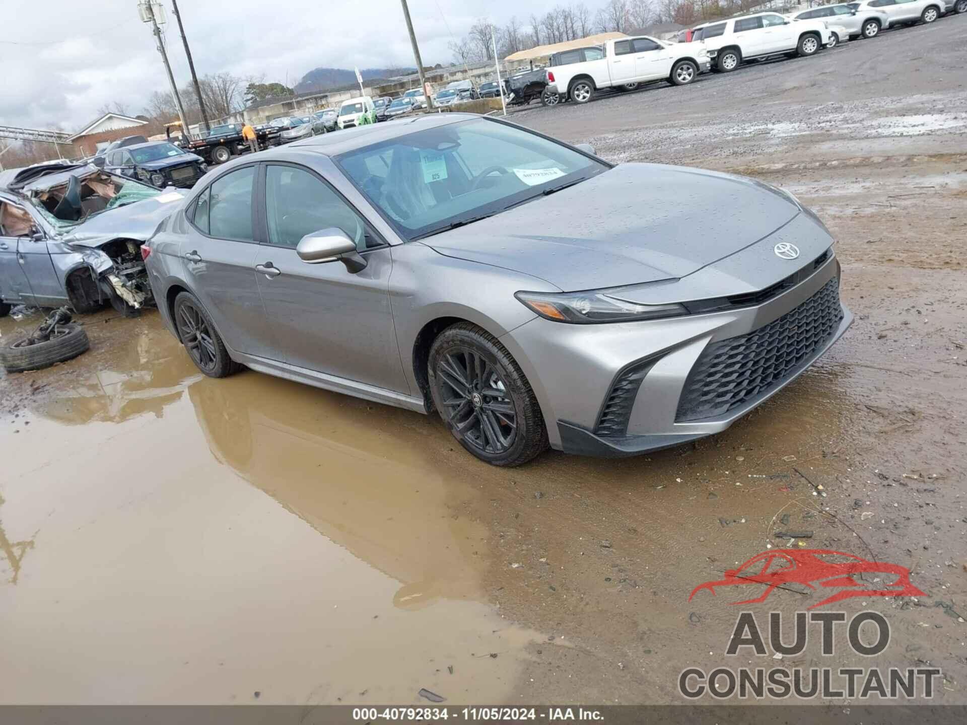 TOYOTA CAMRY 2025 - 4T1DAACK6SU501709