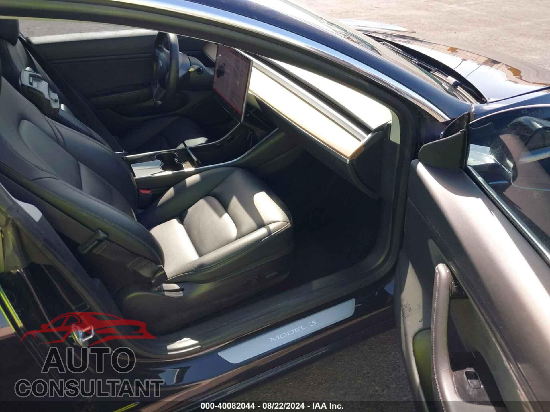 TESLA MODEL 3 2018 - 5YJ3E1EA1JF156847