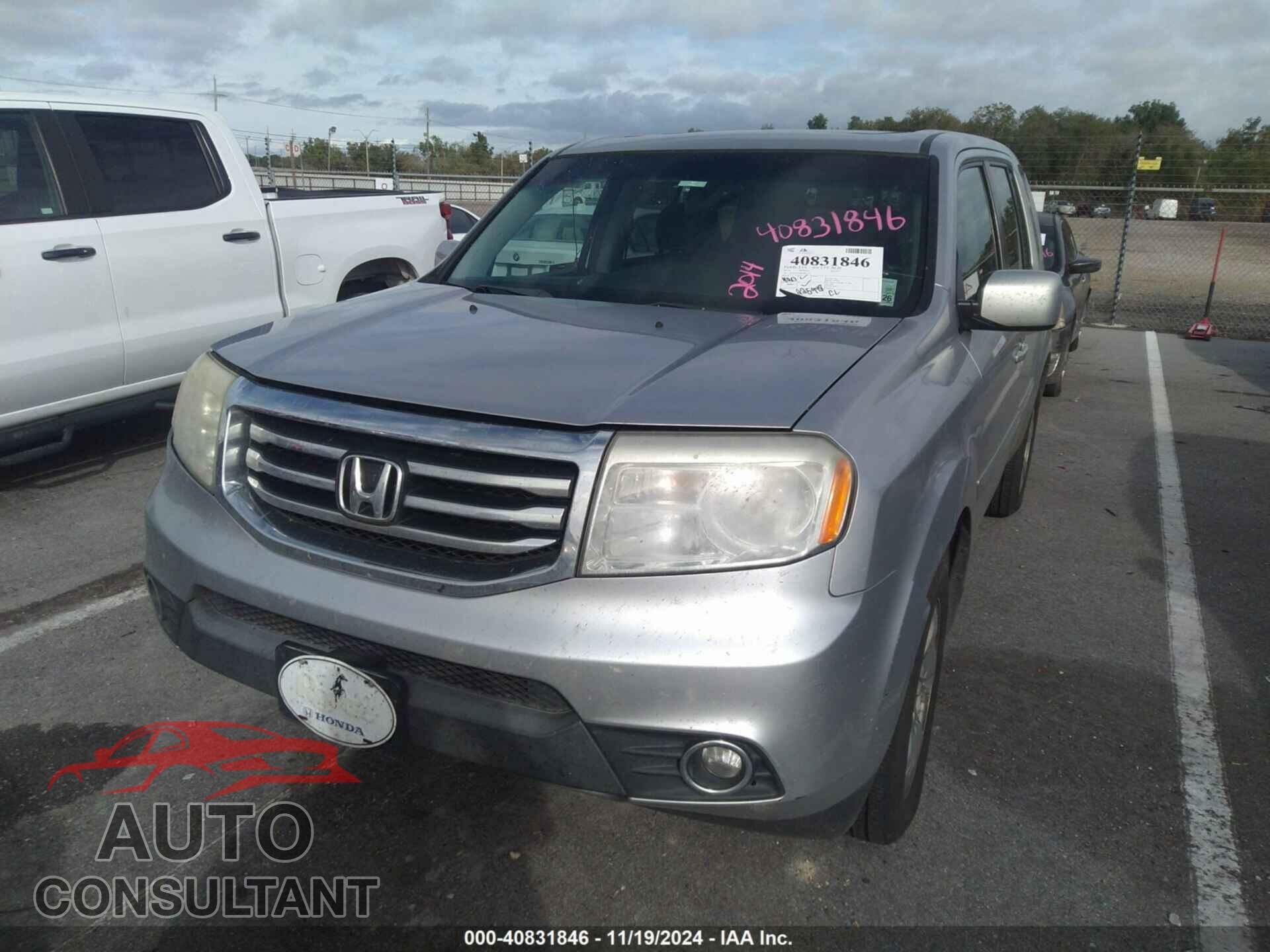 HONDA PILOT 2014 - 5FNYF3H58EB027152