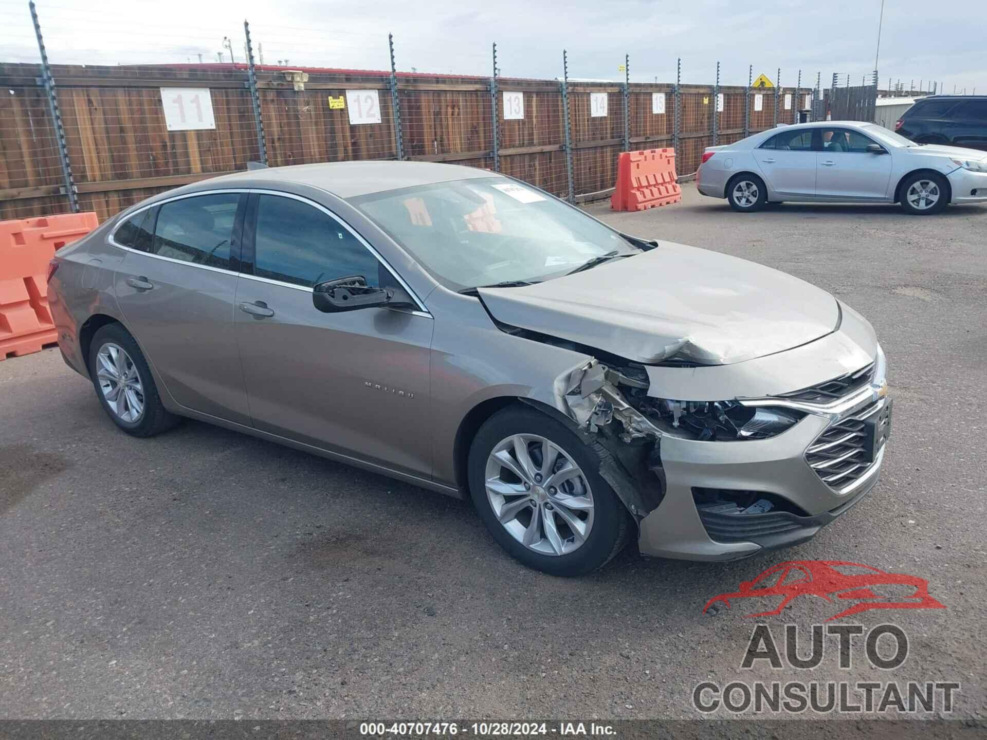 CHEVROLET MALIBU 2022 - 1G1ZD5ST8NF161046