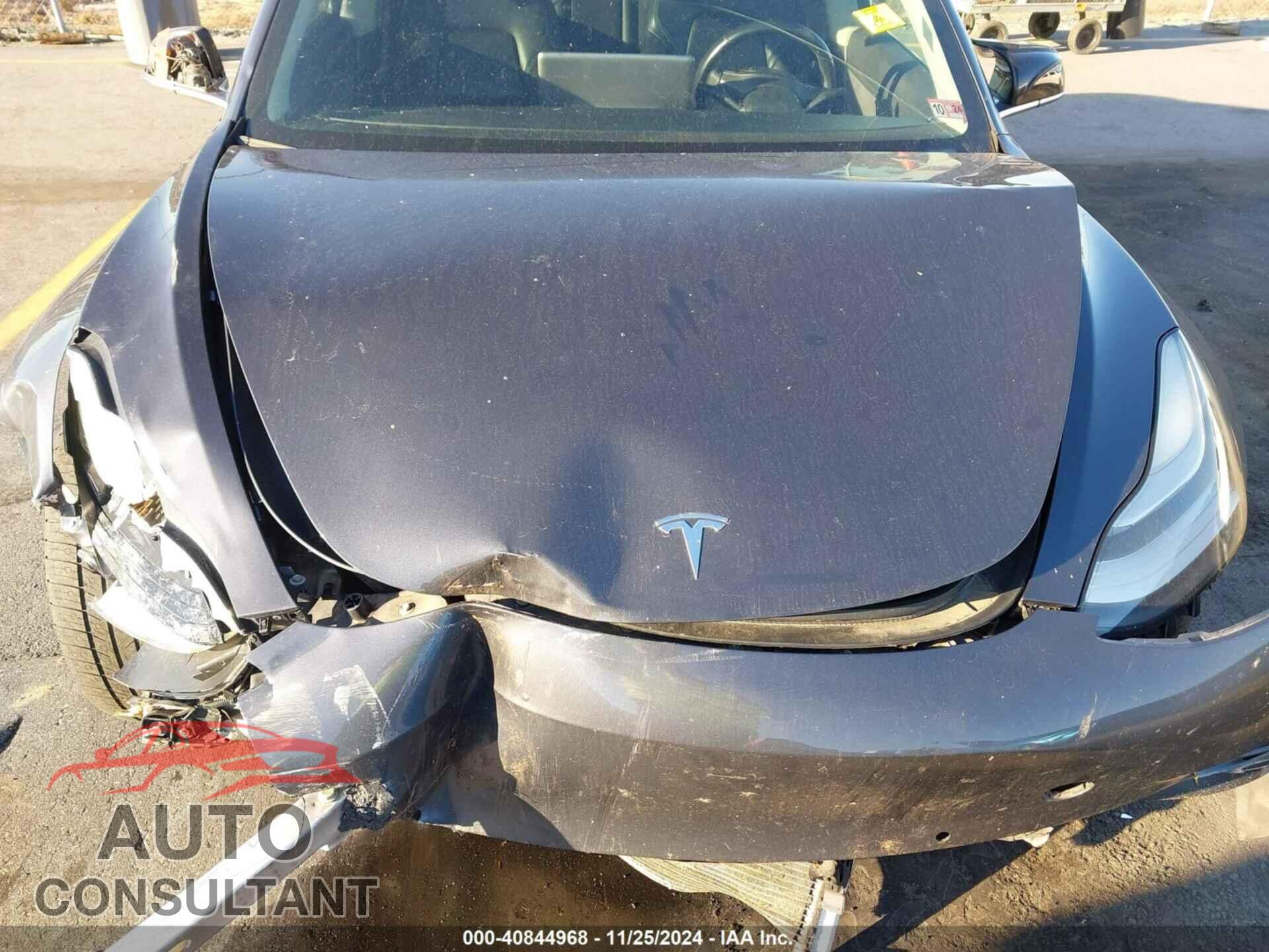 TESLA MODEL 3 2018 - 5YJ3E1EB2JF119198
