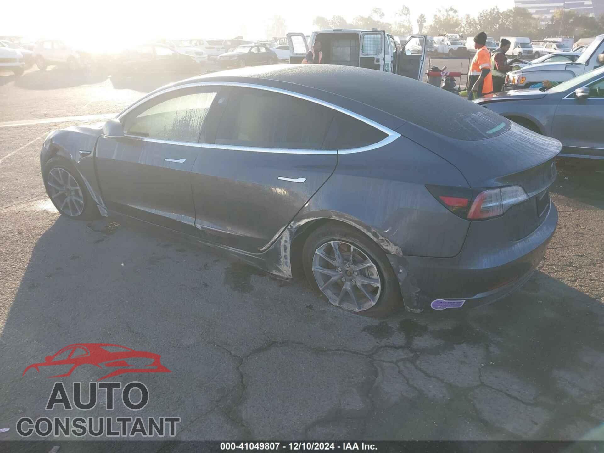 TESLA MODEL 3 2019 - 5YJ3E1EA1KF190238