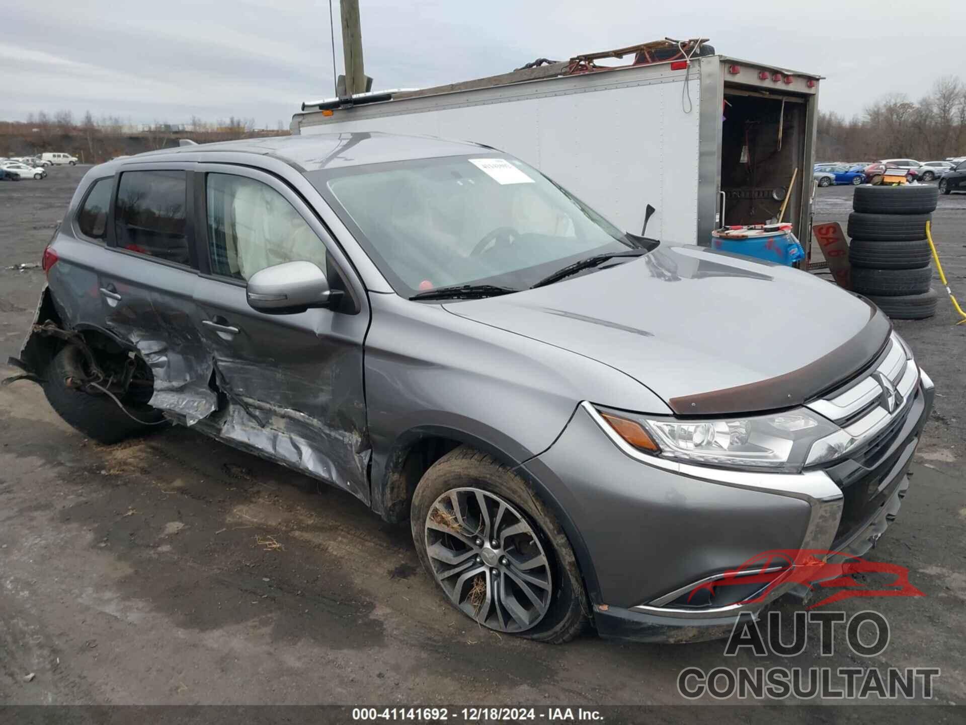 MITSUBISHI OUTLANDER 2017 - JA4AZ3A33HZ050624
