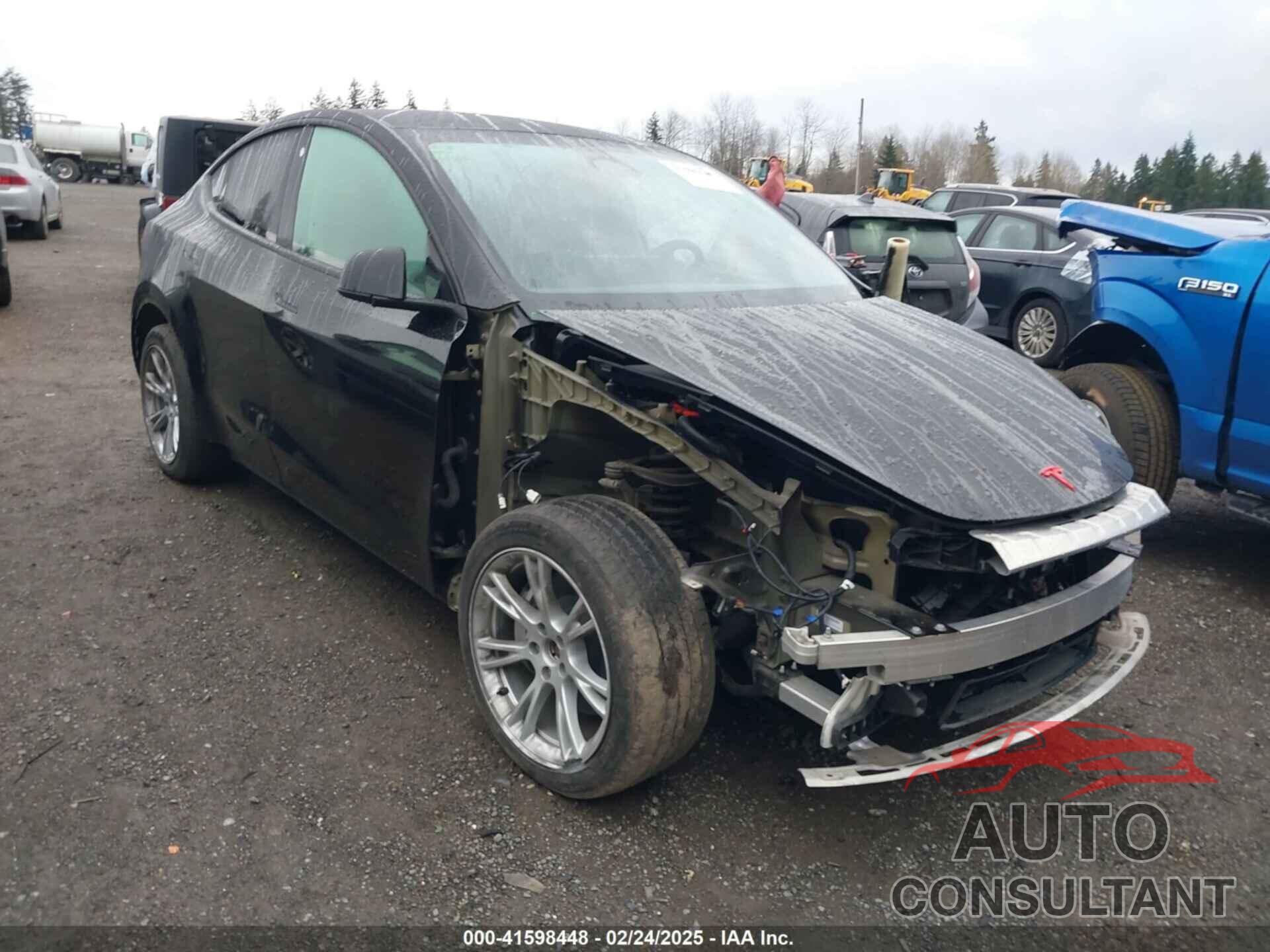 TESLA MODEL Y 2023 - 7SAYGDEE2PA104799