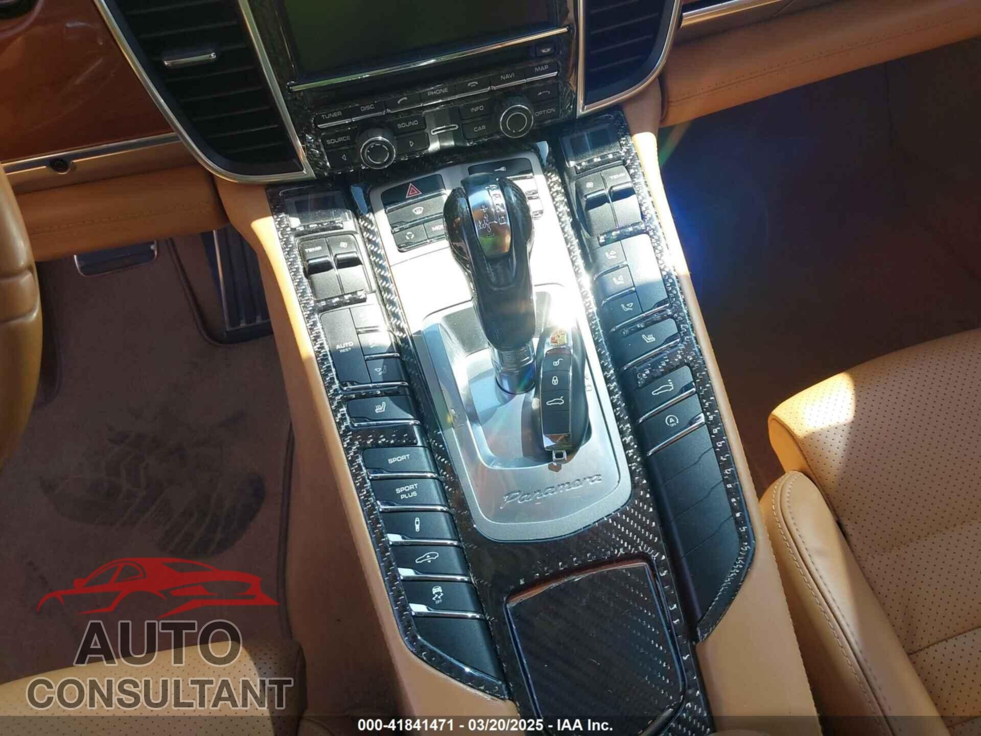 PORSCHE PANAMERA 2011 - WP0AC2A7XBL091024