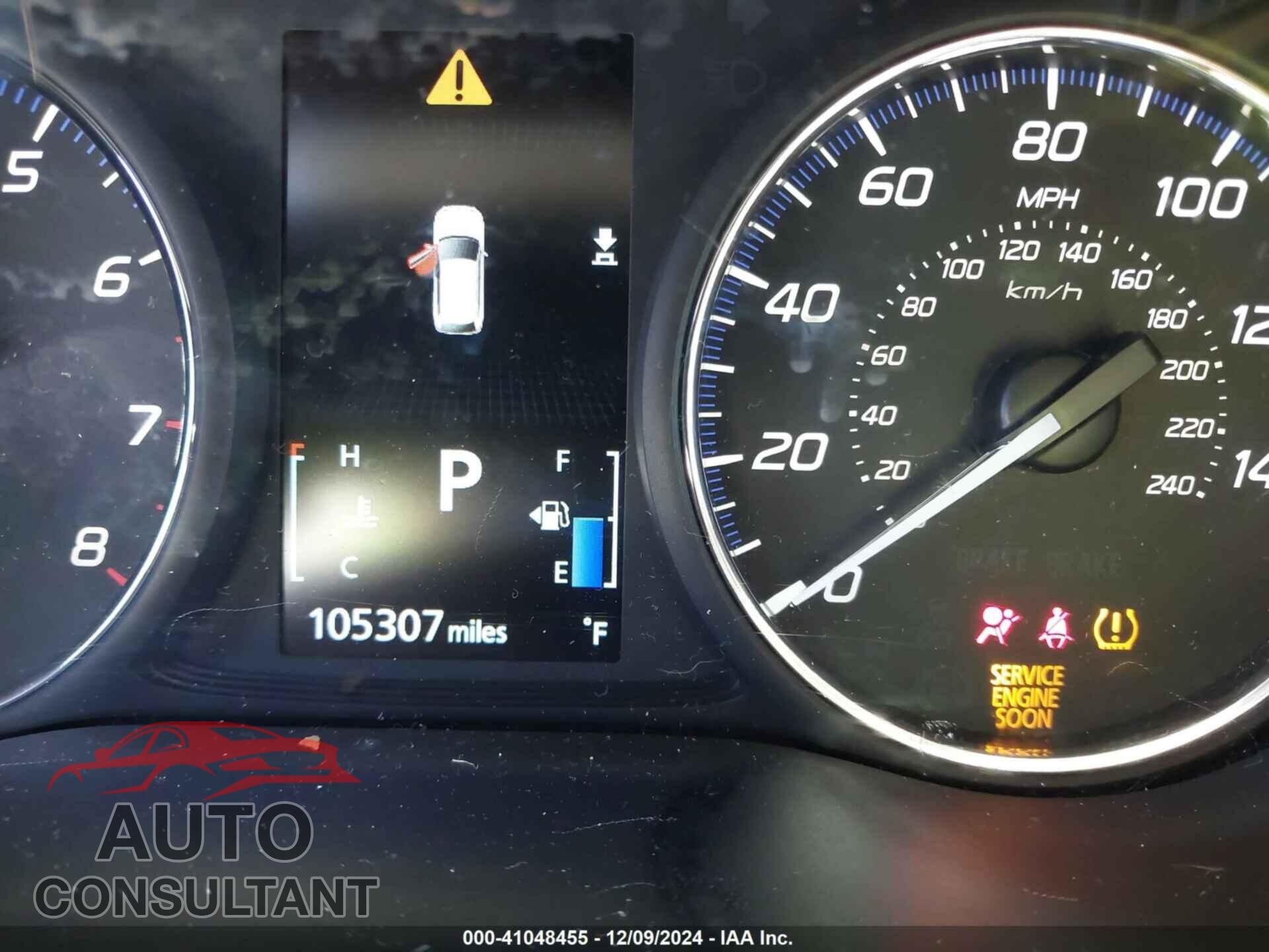 MITSUBISHI OUTLANDER 2017 - JA4AD3A32HZ012042